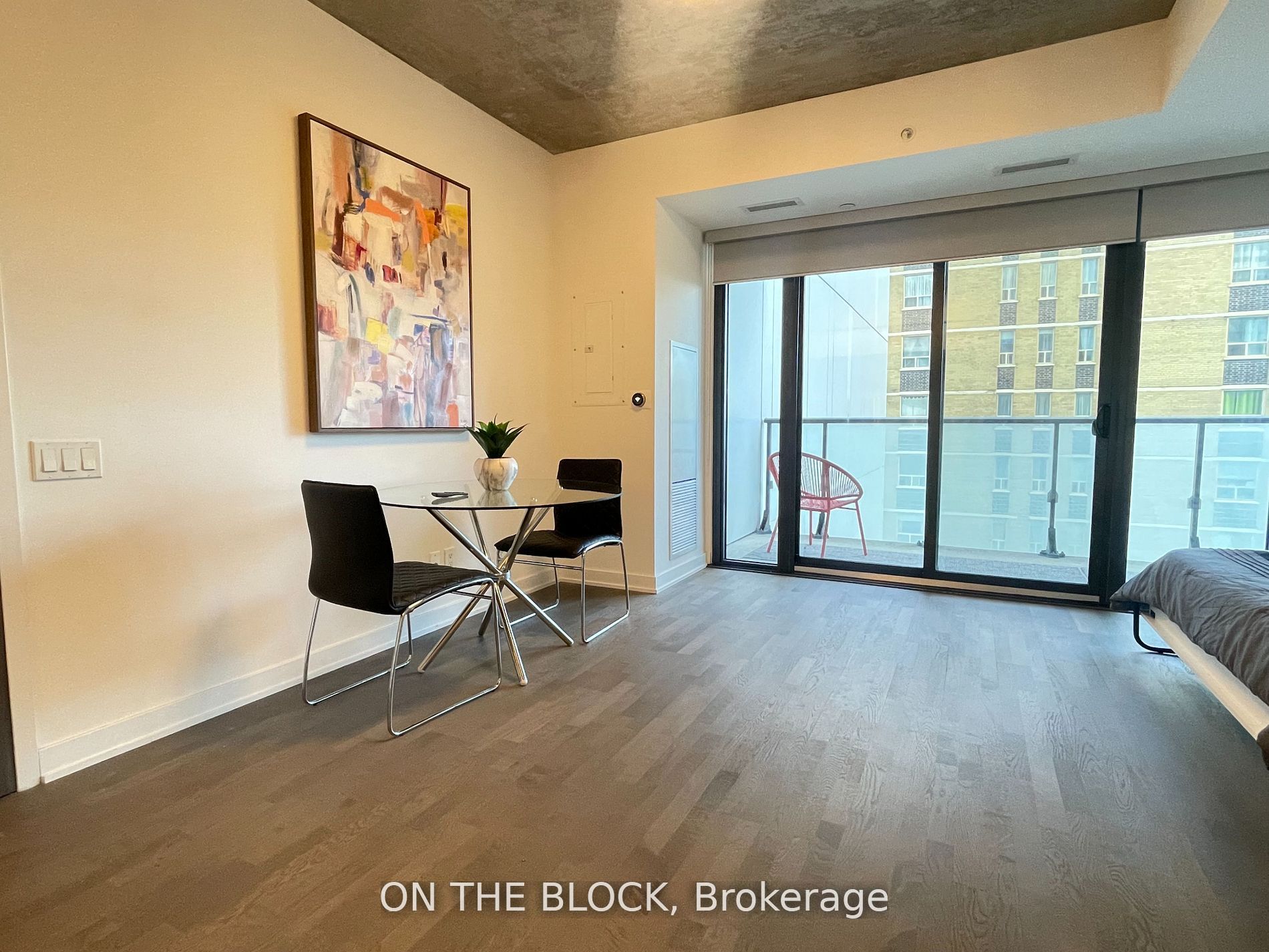 185 Roehampton Avenue W 509, Toronto, ON M4P 0C6 photo 5