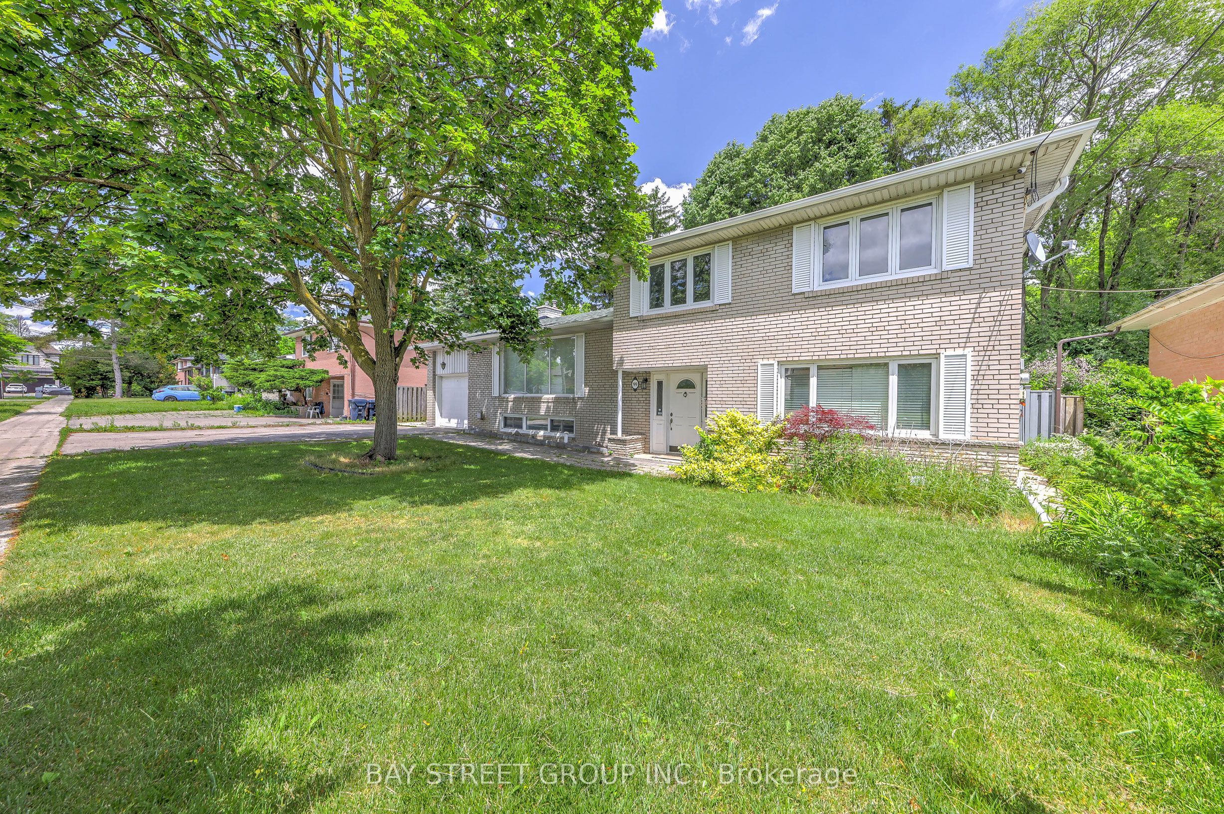 99 Grantbrook Street, Toronto, ON M2R 2G2 photo 3
