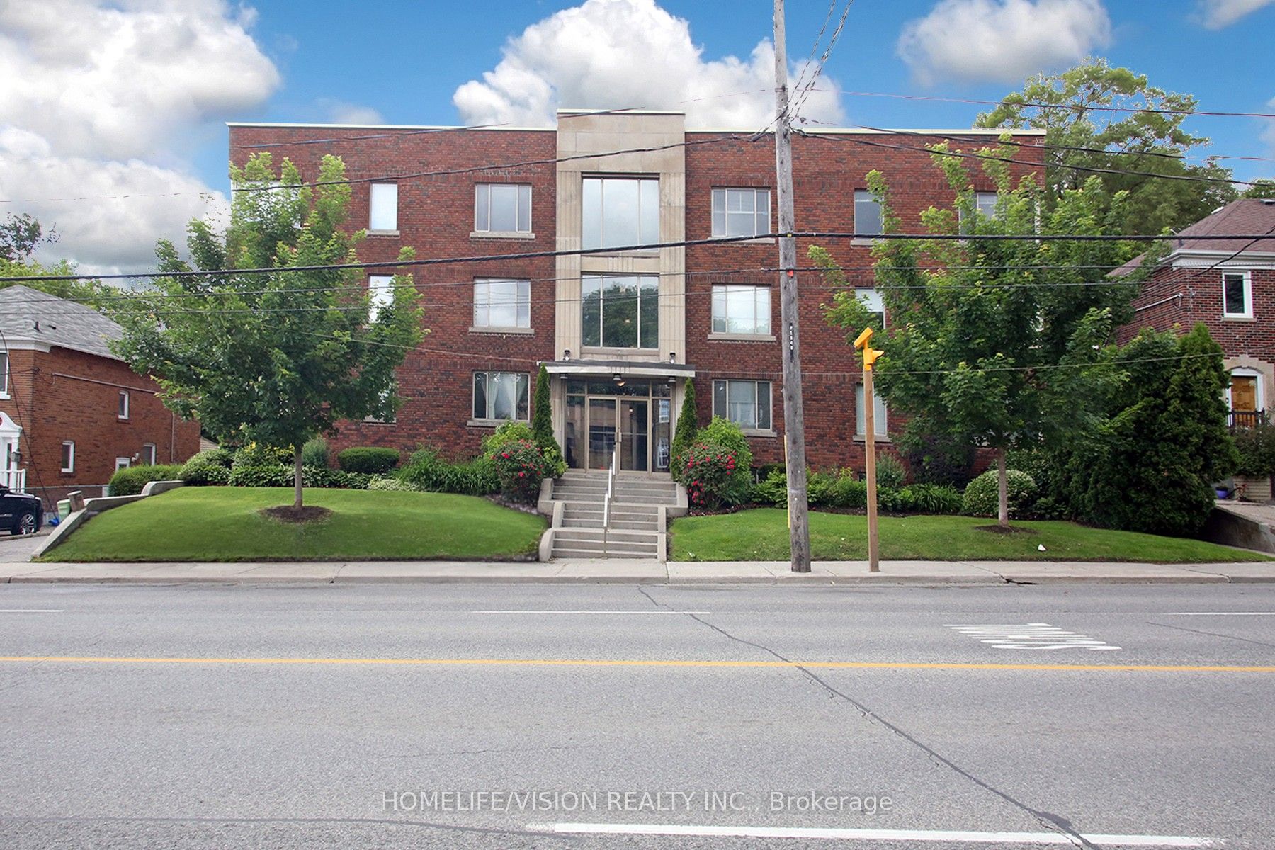 1840 Bathurst Street Unit # B1, Toronto, ON M5P 3K7