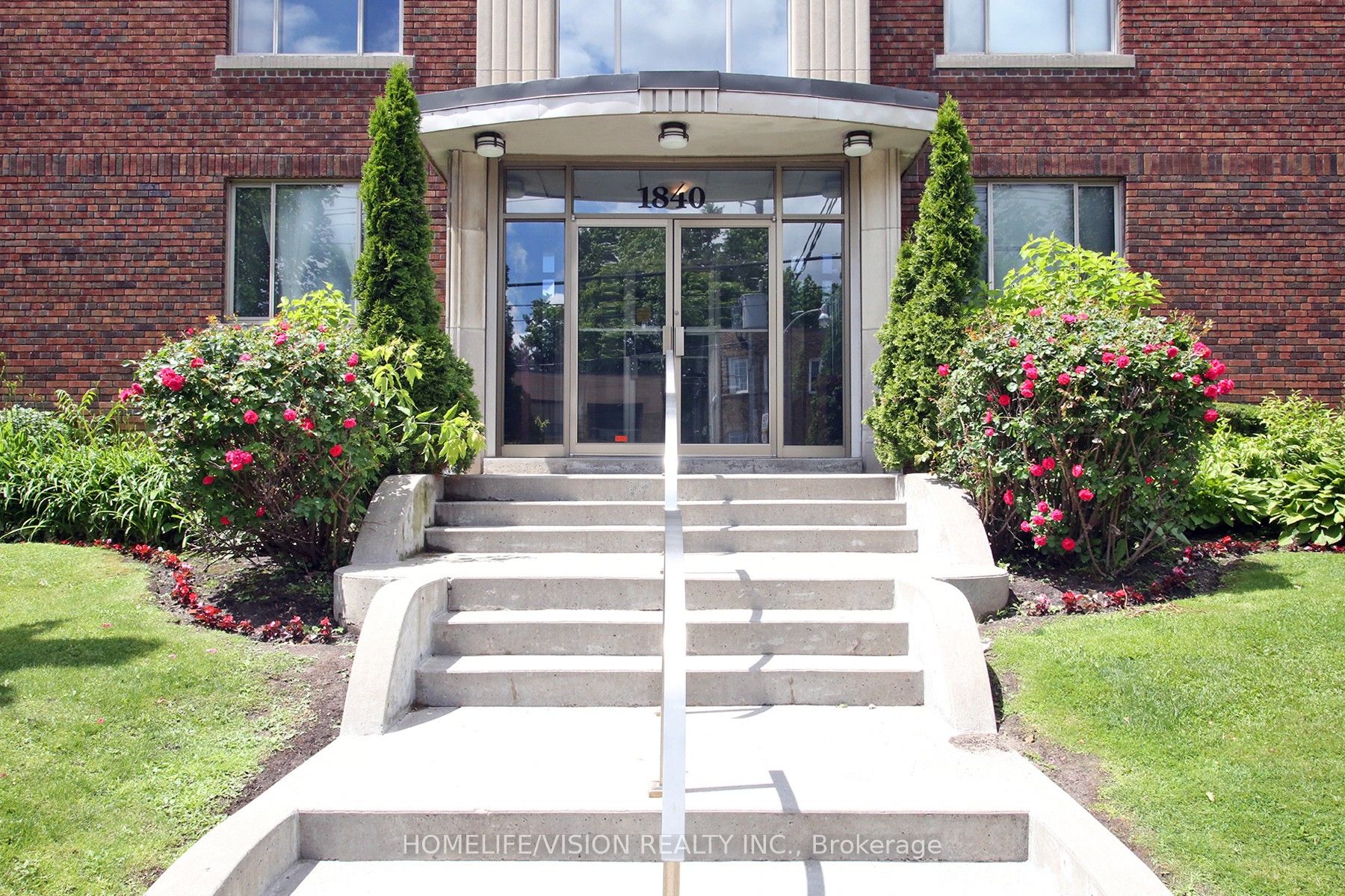 1840 Bathurst Street Unit # B1, Toronto, ON M5P 3K7 photo 2