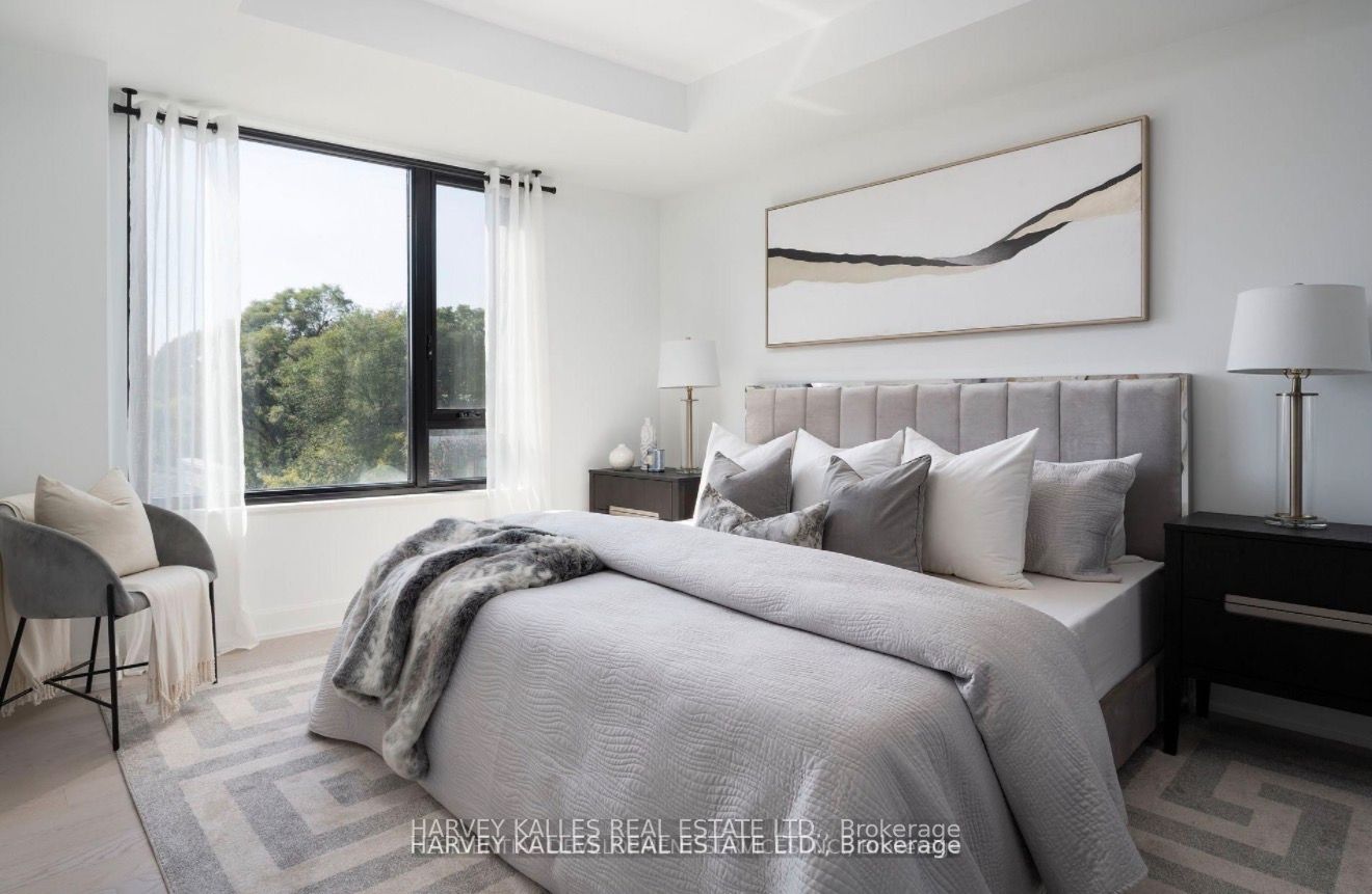 1 Strathgowan Avenue 403, Toronto, ON M4N 0B3 photo 5