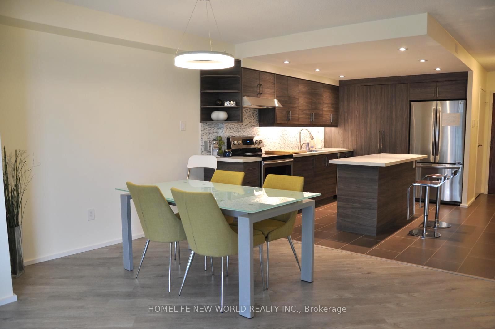 62 Wellesley Street W 1204, Toronto, ON M5S 2X3 photo 3