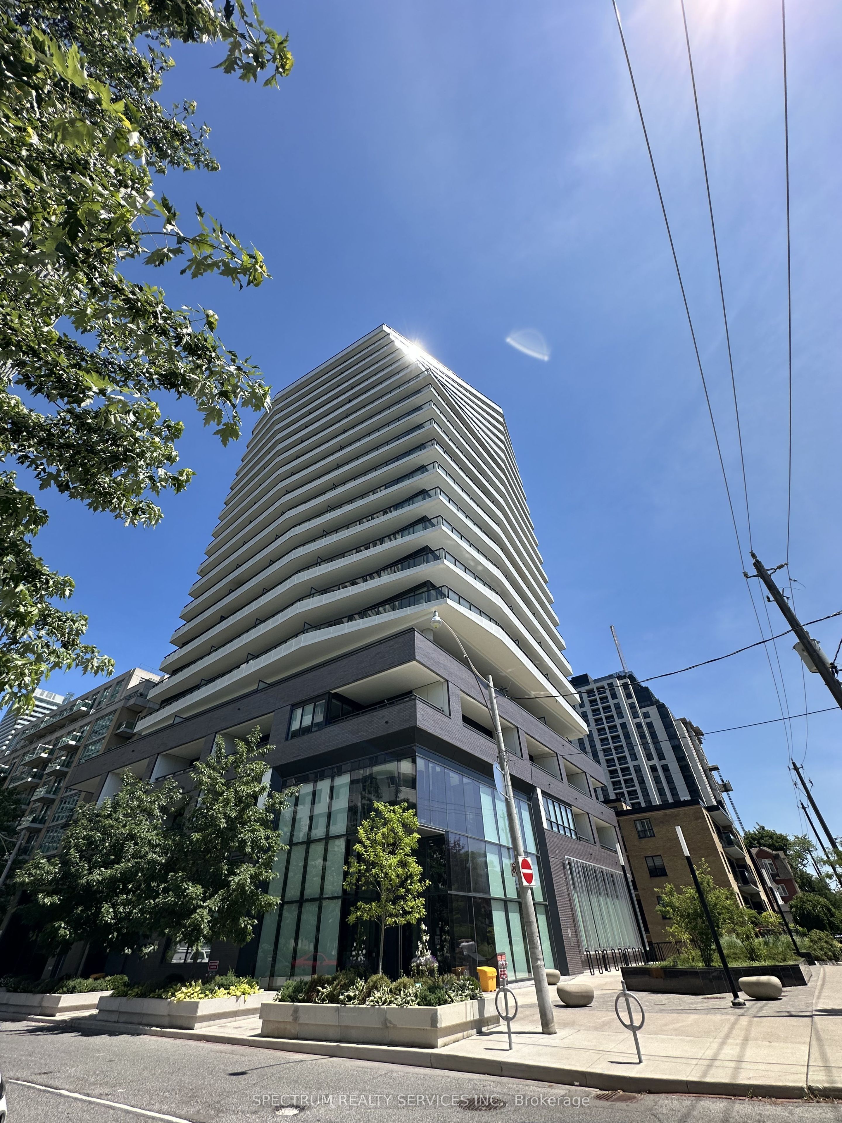 11 Lillian Street 1202, Toronto, ON M4S 2H7