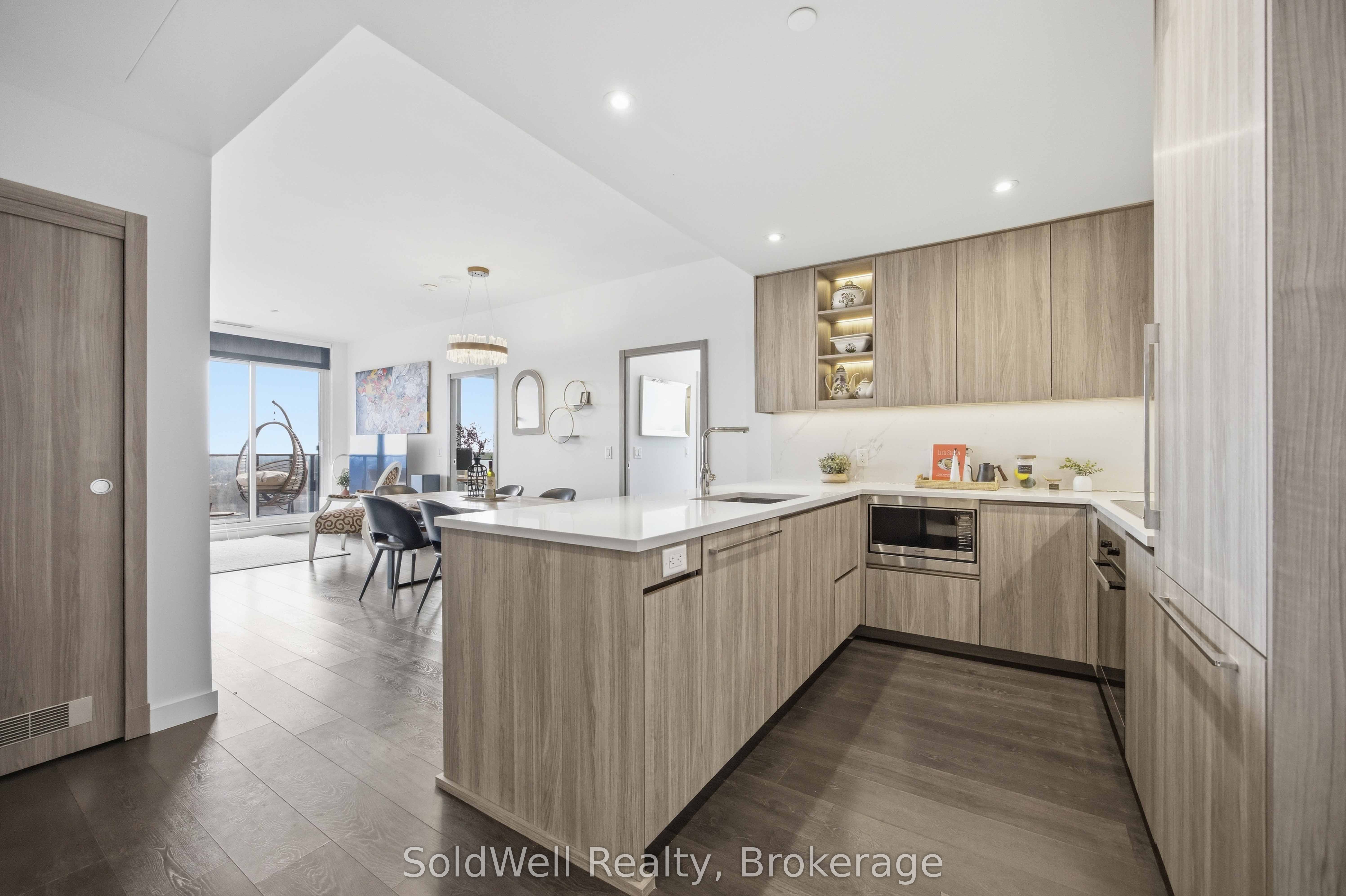 25 Mcmahon Drive 2103, Toronto, ON M2K 0J1