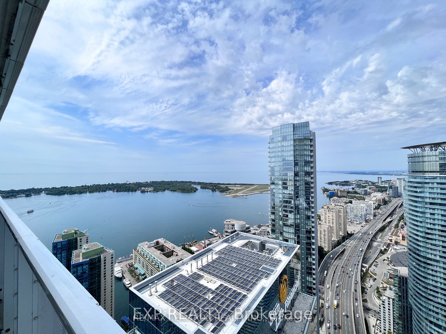 100 Harbour Street 6302, Toronto, ON M5J 0B5