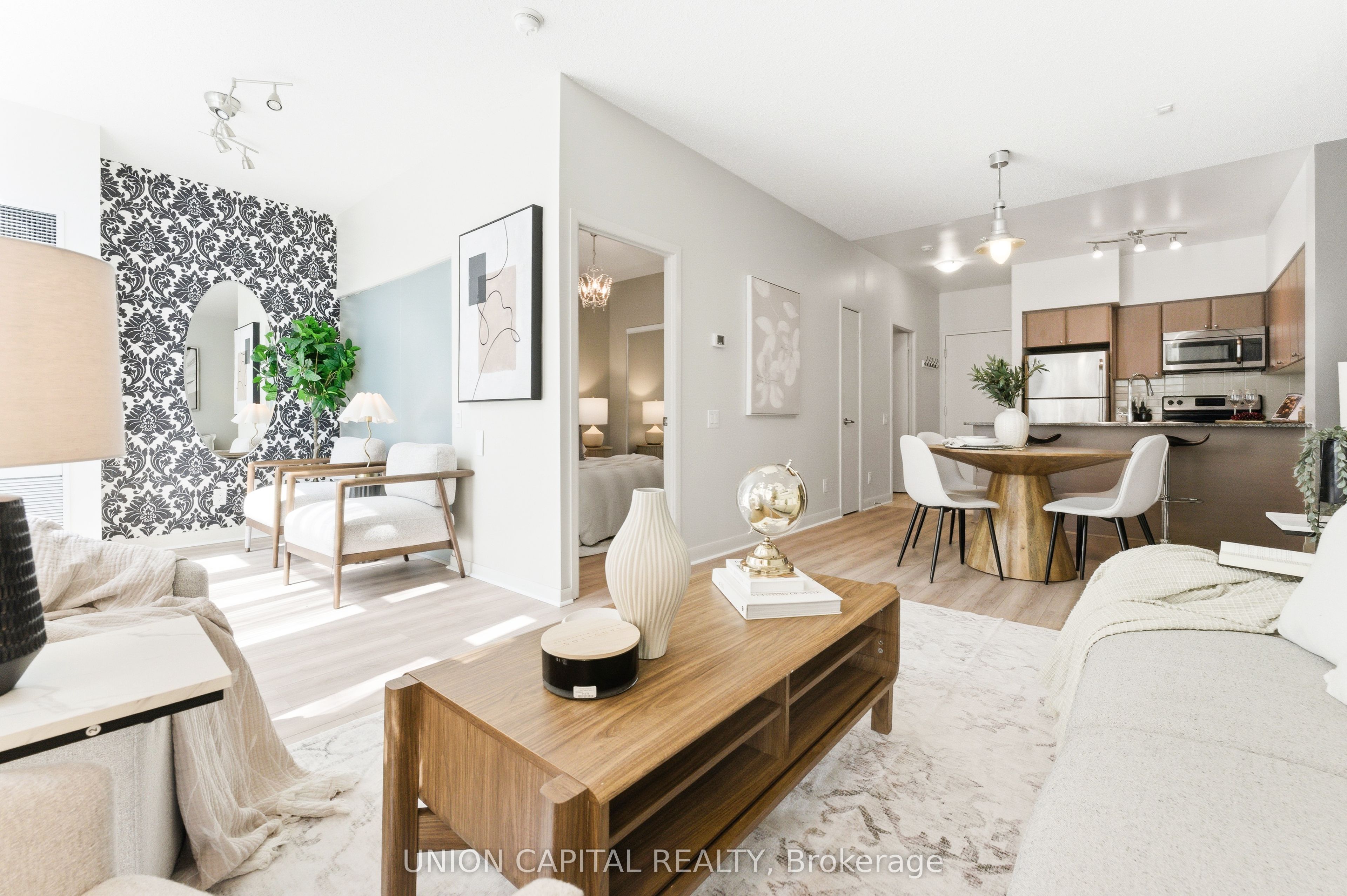 525 Wilson Avenue 147, Toronto, ON M3H 0A7