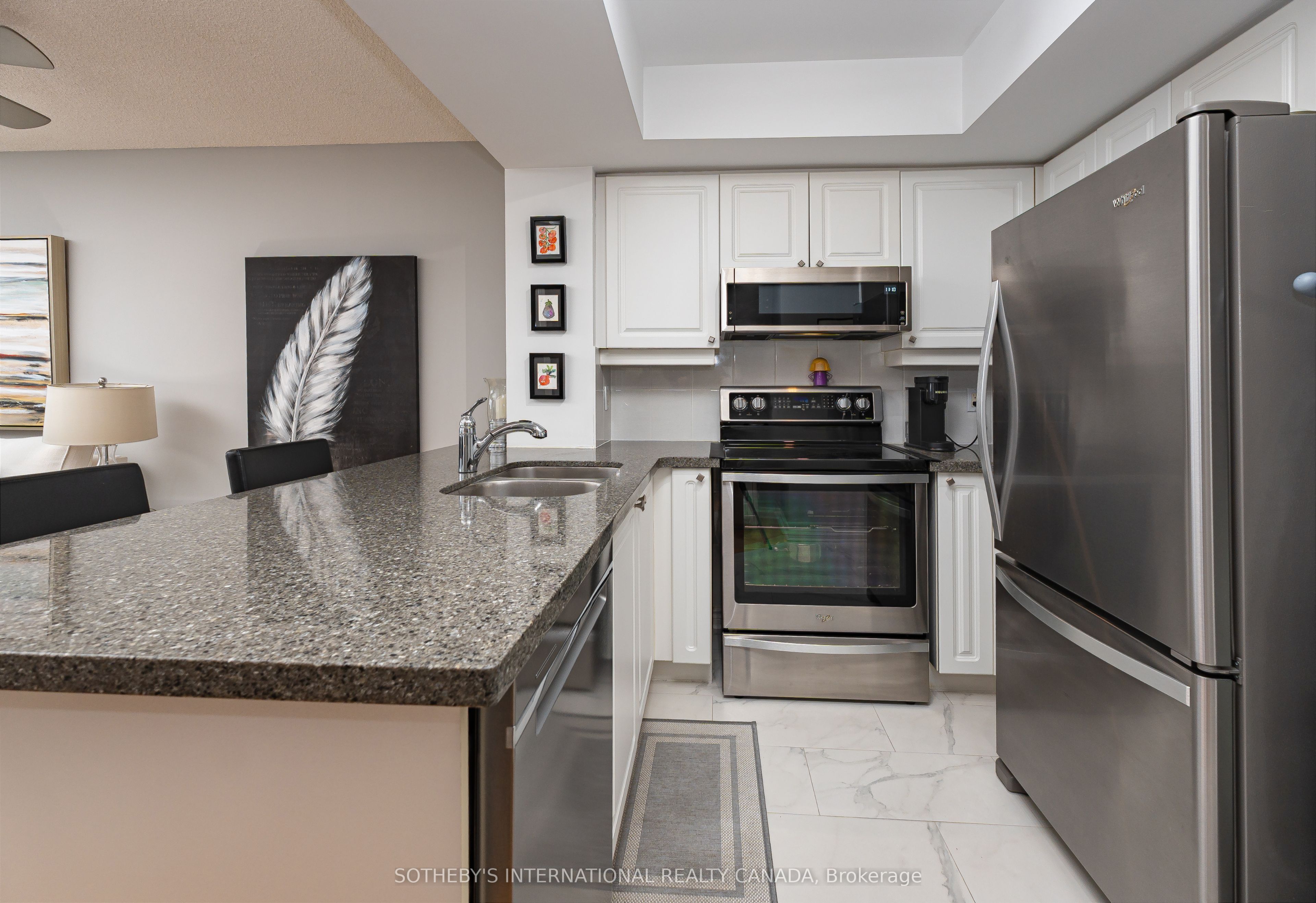 1 Rean Drive 2108, Toronto, ON M2K 3C1 photo 5