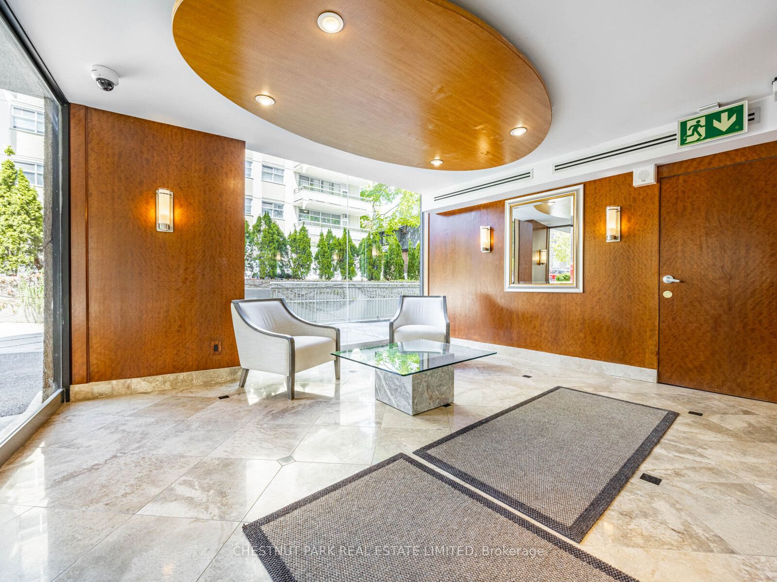 423 Avenue Road 8, Toronto, ON M4V 2H7 photo 3