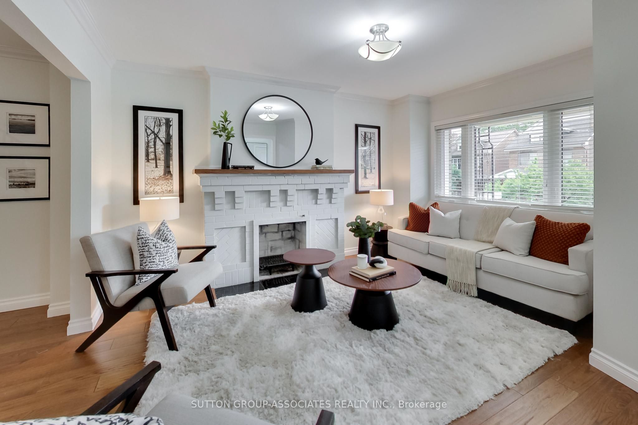 323 Lauder Avenue, Toronto, ON M6E 3H7 photo 5