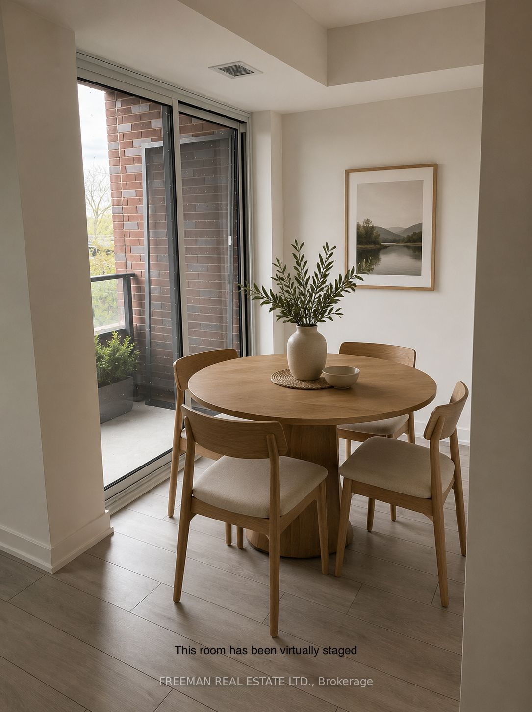 5 Lakeview Avenue 406, Toronto, ON M6J 0H3 photo 4