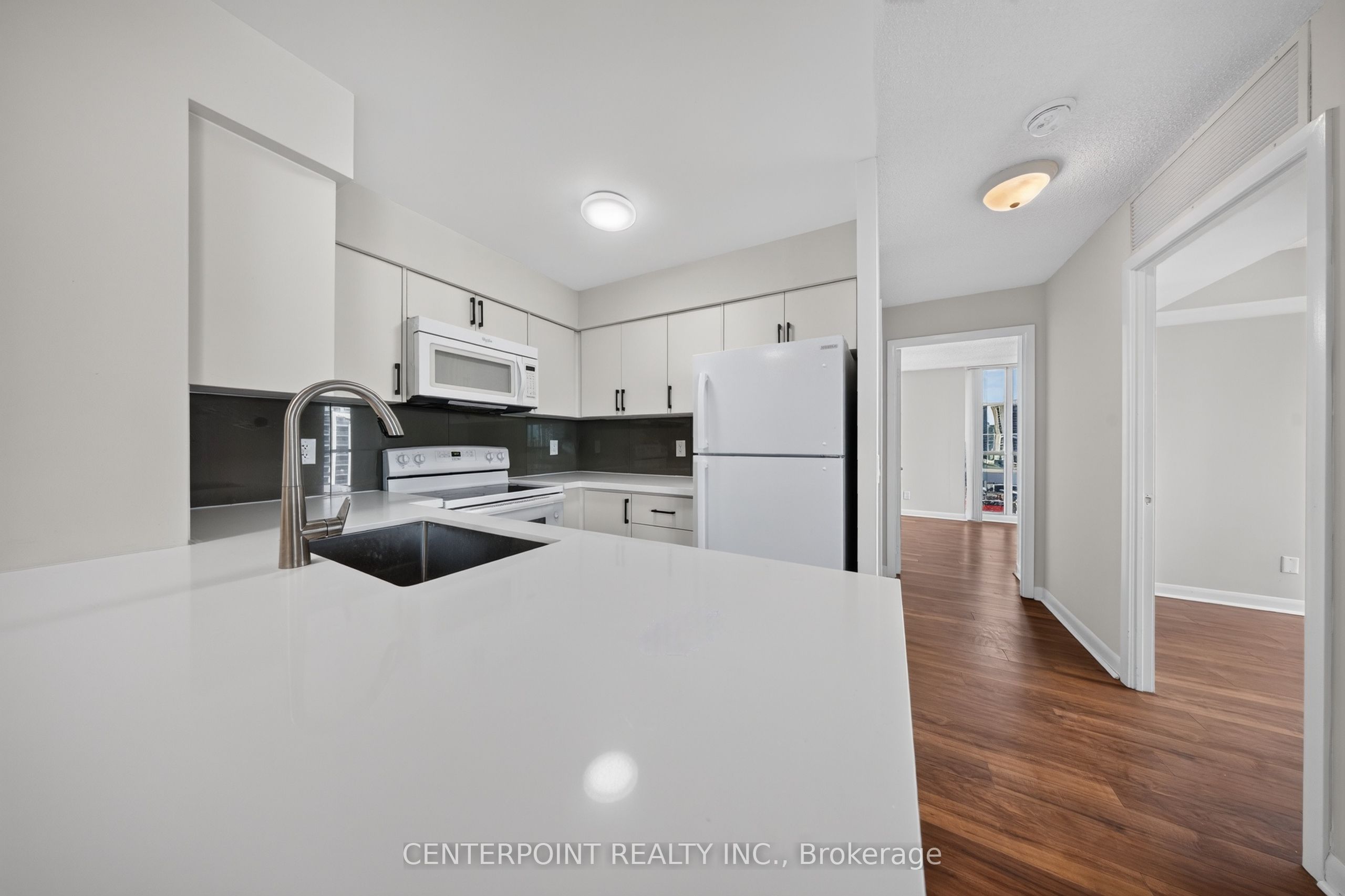 4978 Yonge Street 1715, Toronto, ON M2N 7G8 photo 2