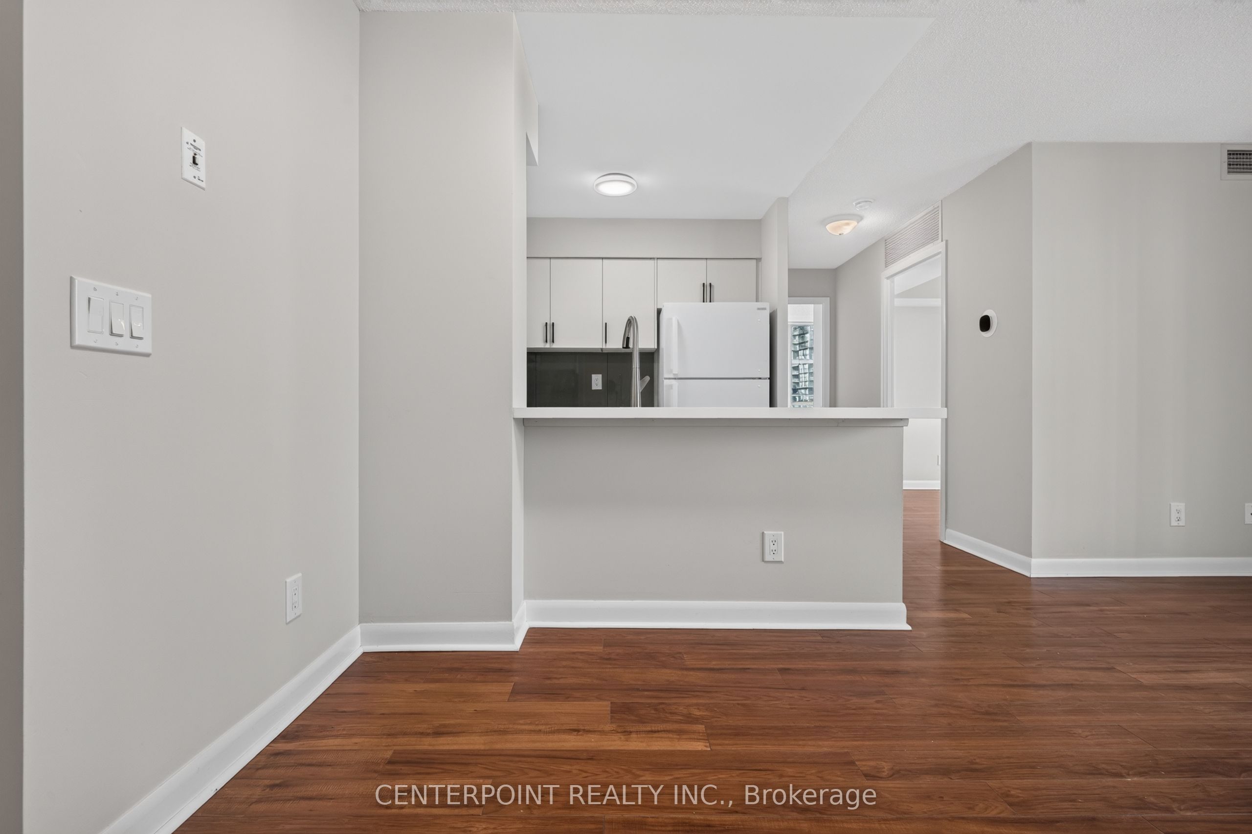 4978 Yonge Street 1715, Toronto, ON M2N 7G8 photo 5