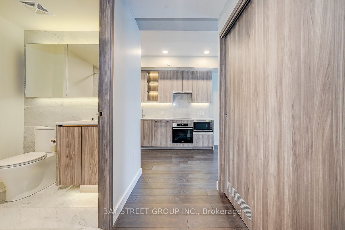 95 Mcmahon Drive 2512, Toronto, ON M2K 0H2 photo 5