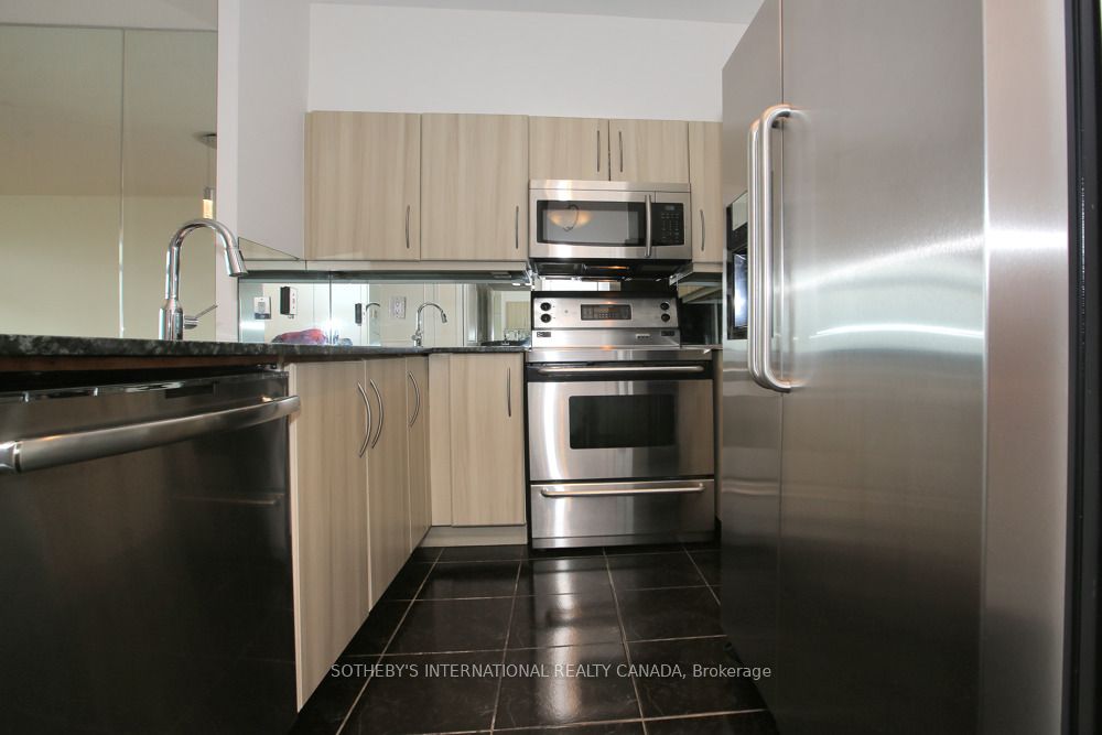 600 Queens Quay W SPH22, Toronto, ON M5V 3M3 photo 4
