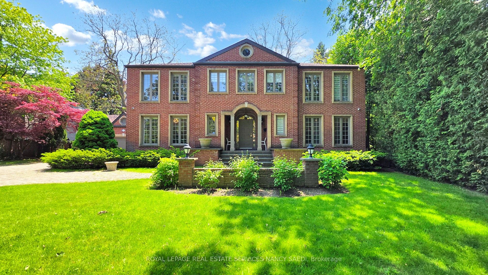 21 Forest Heights Boulevard, Toronto, ON M2L 1G4 photo 2