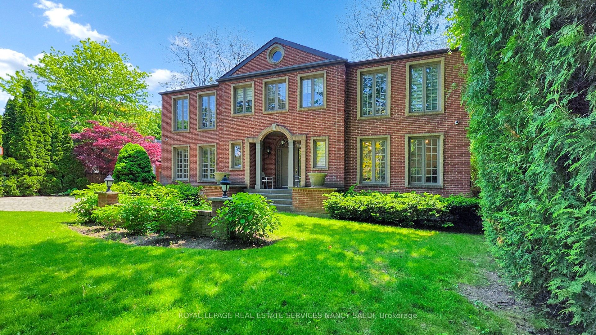 21 Forest Heights Boulevard, Toronto, ON M2L 1G4 photo 3
