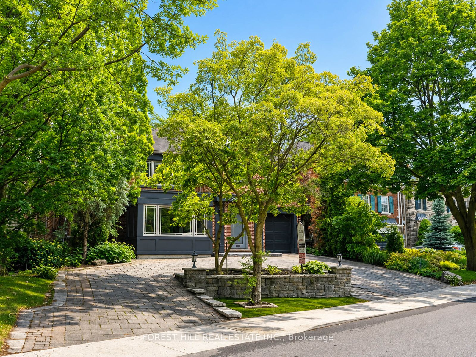 144 Old Forest Hill Road, Toronto, ON M5N 2N8 photo 3