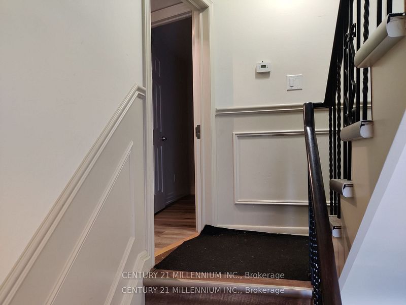 59 Garthdale Court Main, Toronto, ON M3H 5P7 photo 3