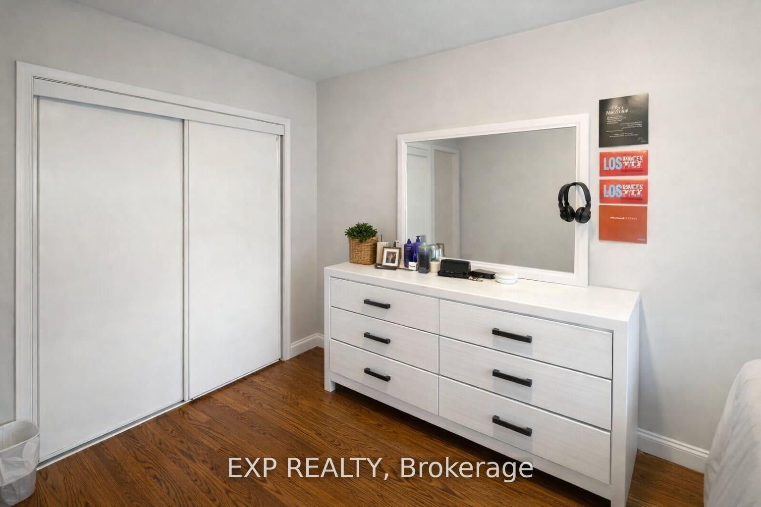 55 Godstone Road 111, Toronto, ON M2J 3C8 photo 4