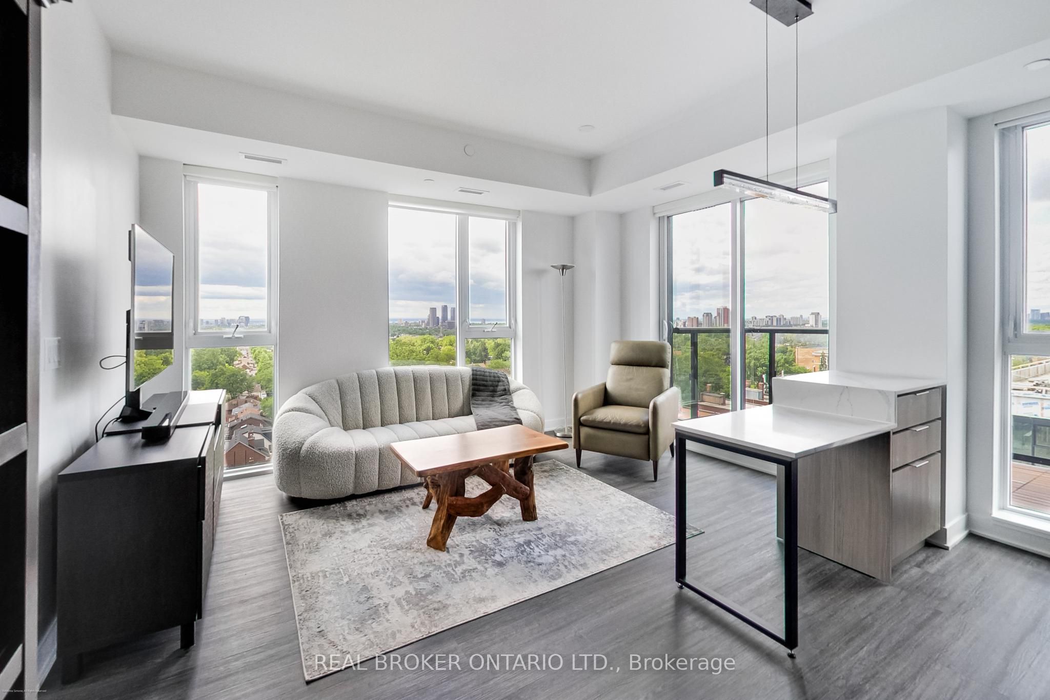 185 Alberta Avenue 1207, Toronto, ON M6C 0A5