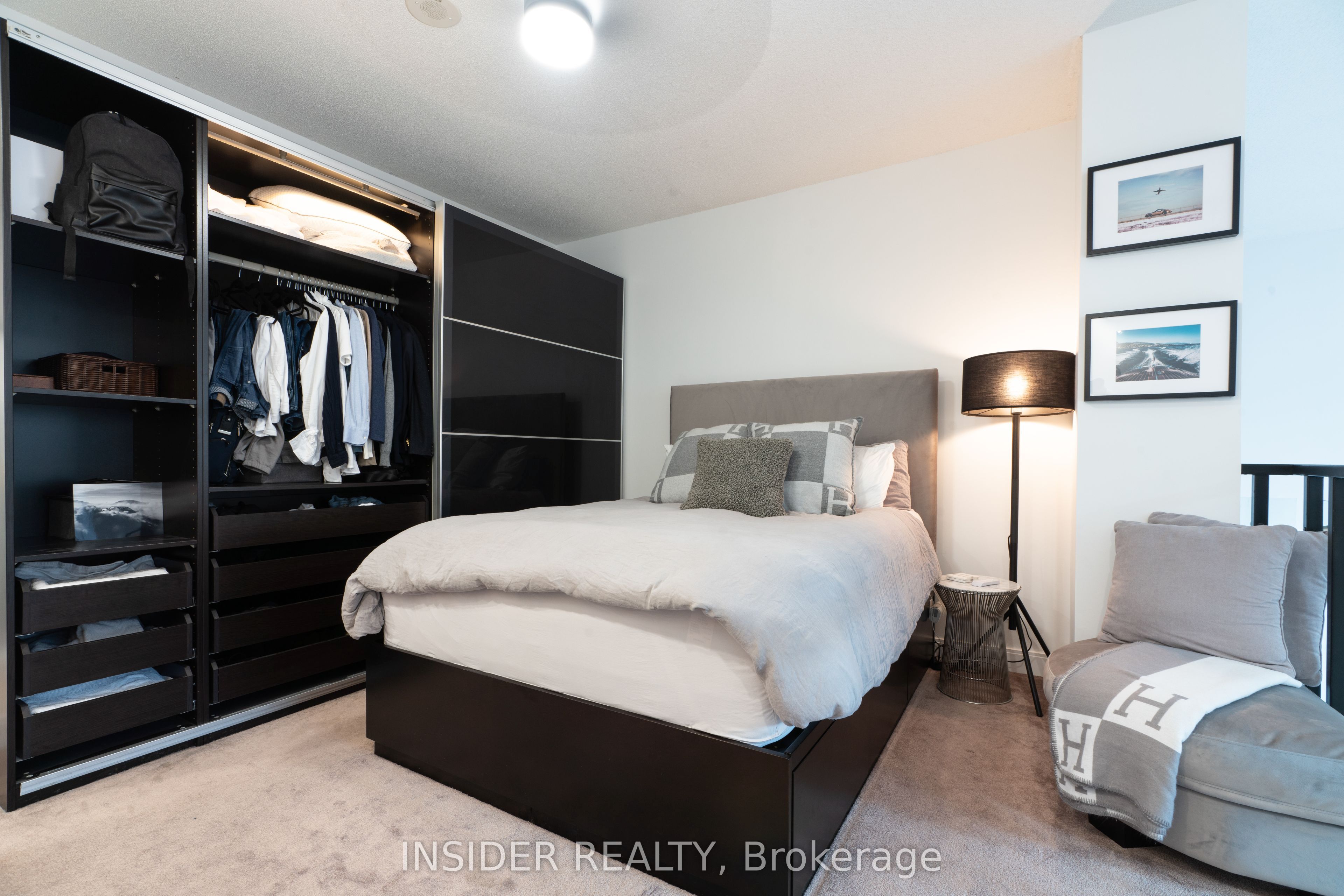 1 Scott Street 203, Toronto, ON M5E 1A1 photo 5