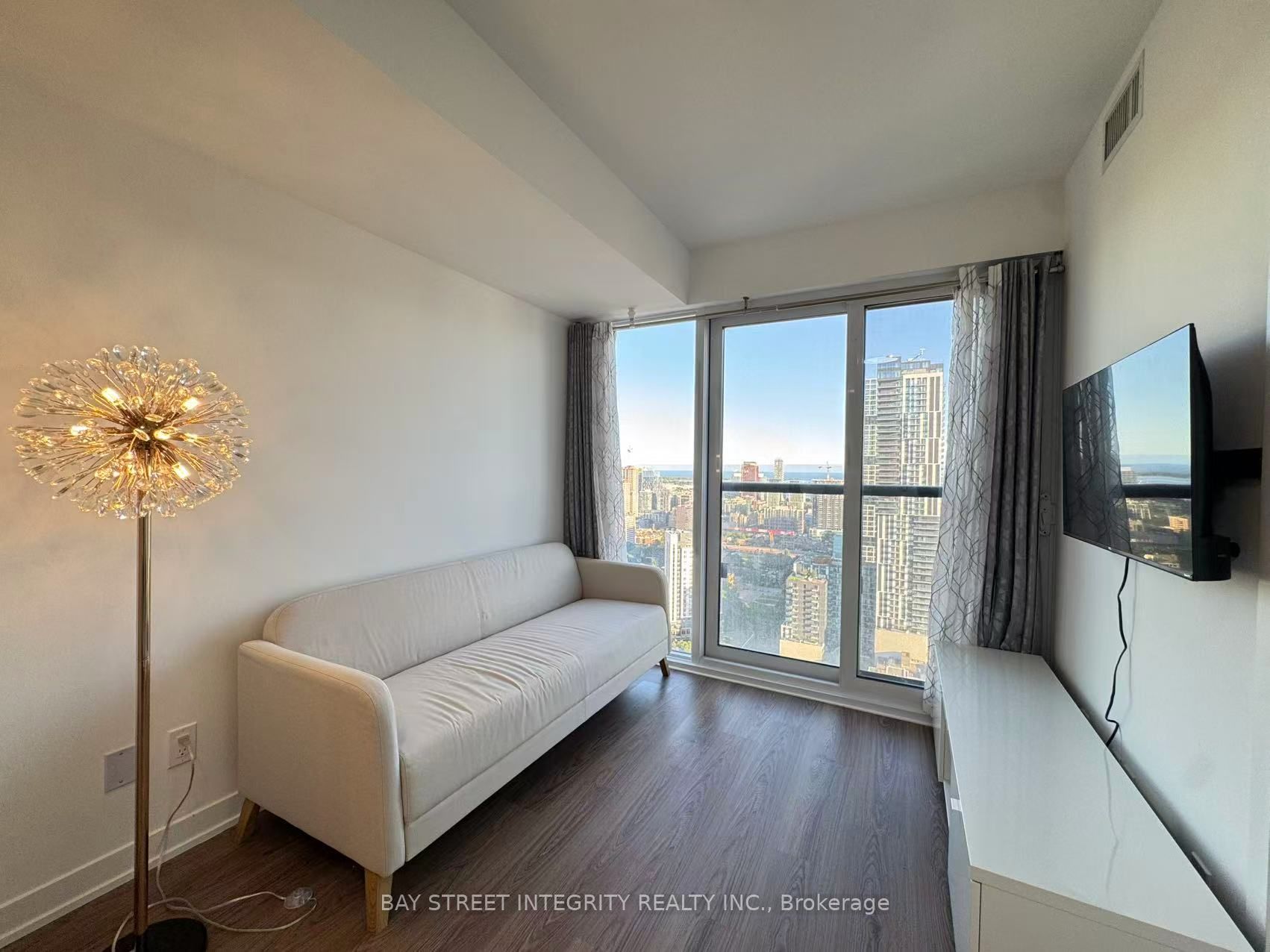 319 Jarvis Street 3801, Toronto C08, ON M5B 0C8 photo 4