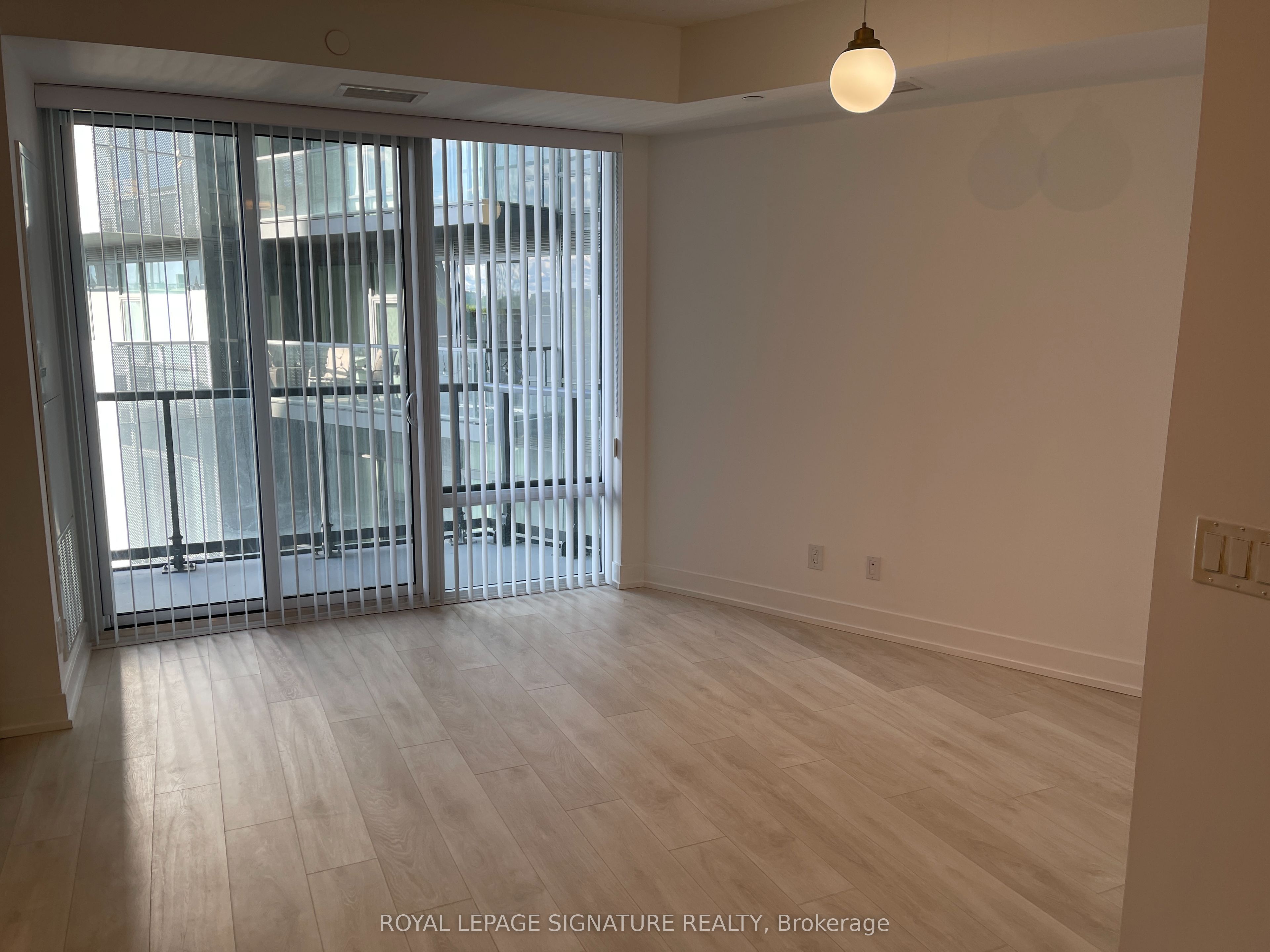 25 Adra Grado Way 701, Toronto, ON M2J 0H6 photo 5
