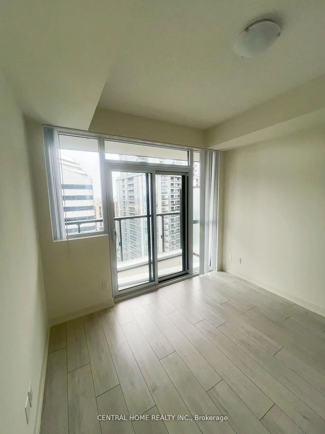 4955 Yonge Street 2815, Toronto, ON M2N 0L8 photo 4