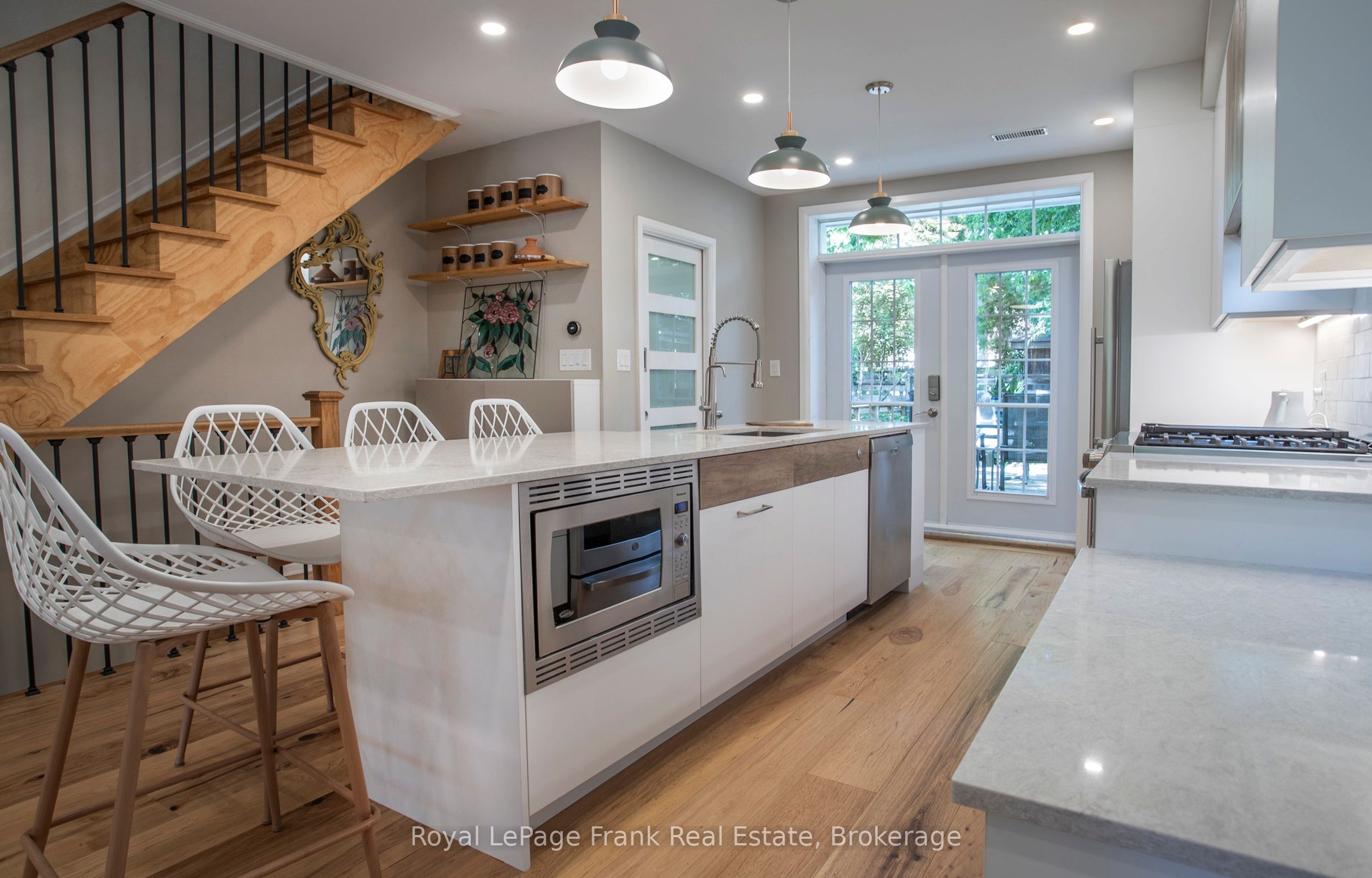 248 Benson Avenue, Toronto, ON M6G 2J6 photo 5