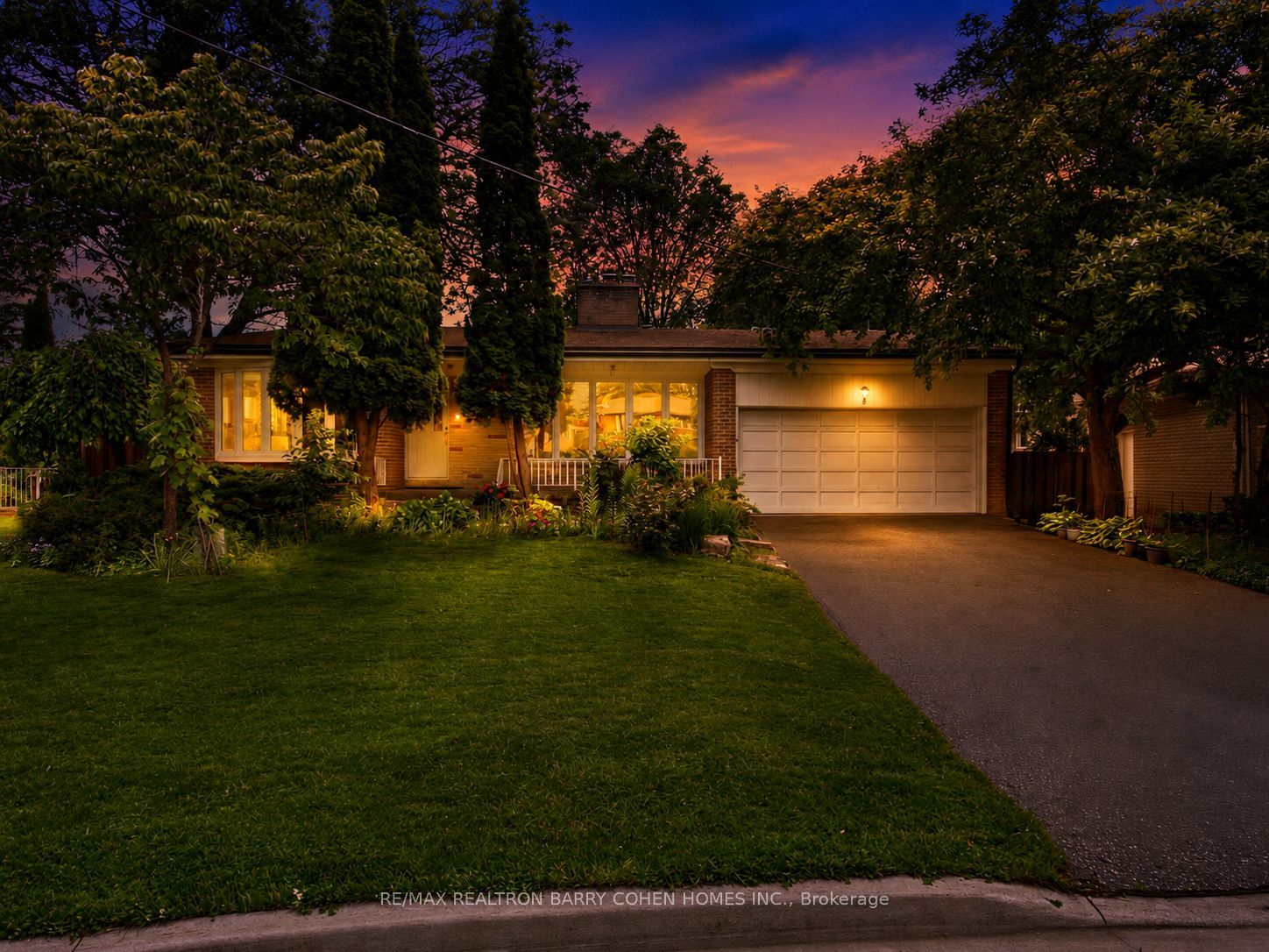 8 Boldmere Crescent, Toronto, ON M2J 2R9 photo 2