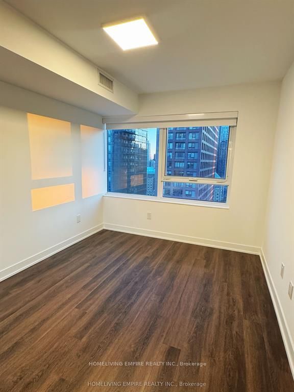 609 Sherbourne Street 2304, Toronto, ON M4X 0A4 photo 4