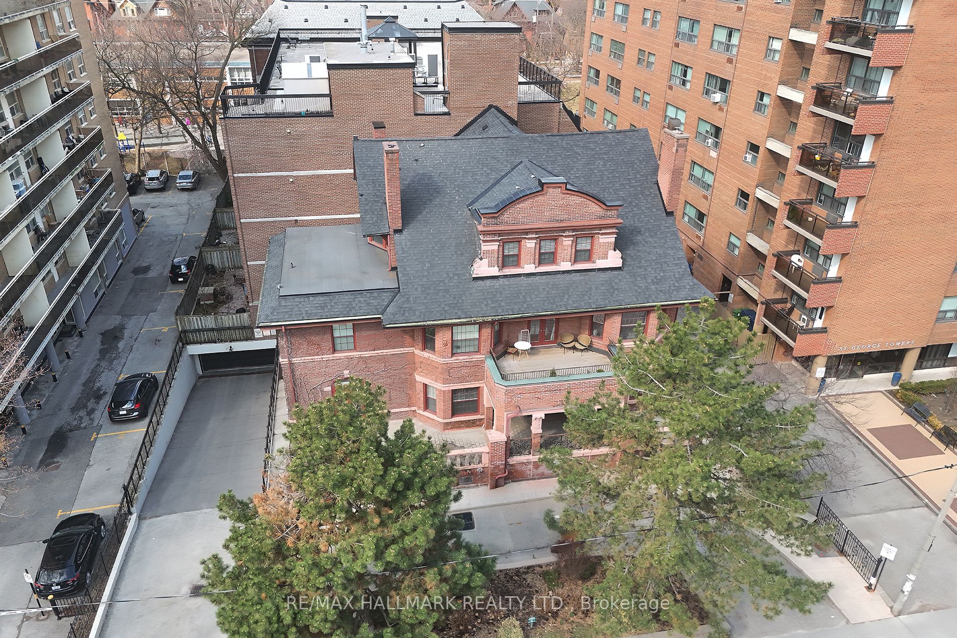 212 St. George Street 106, Toronto, ON M5R 2N5 photo 5