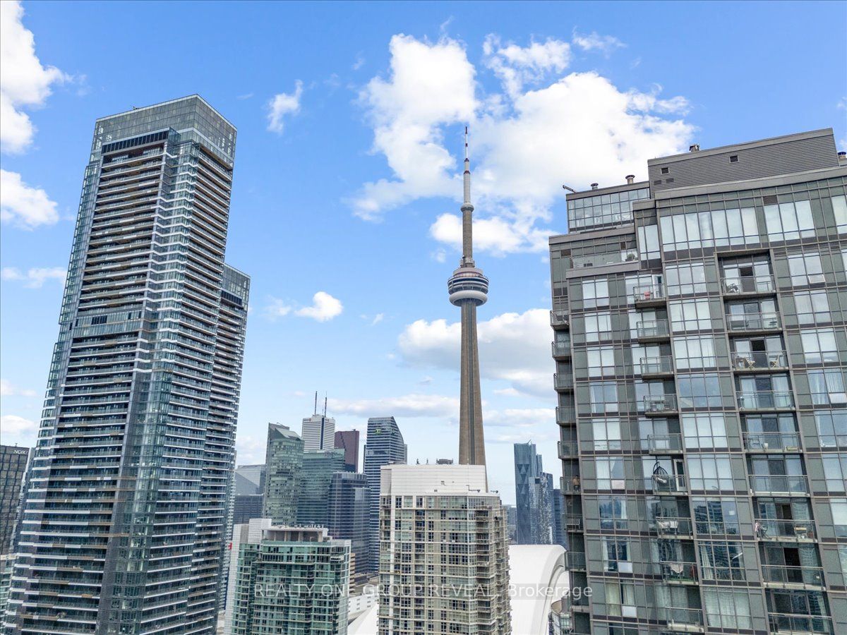 15 Brunel Court 112, Toronto, ON M5V 3Y6 photo 4