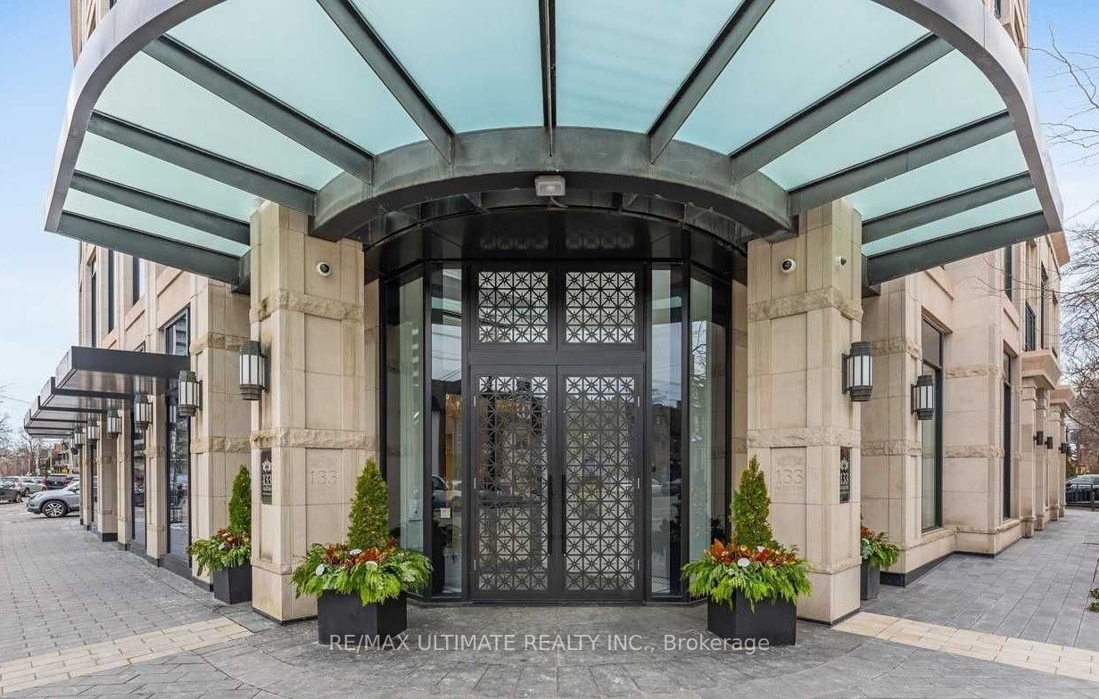 133 Hazelton Avenue 202, Toronto, ON M5R 0A6 photo 3