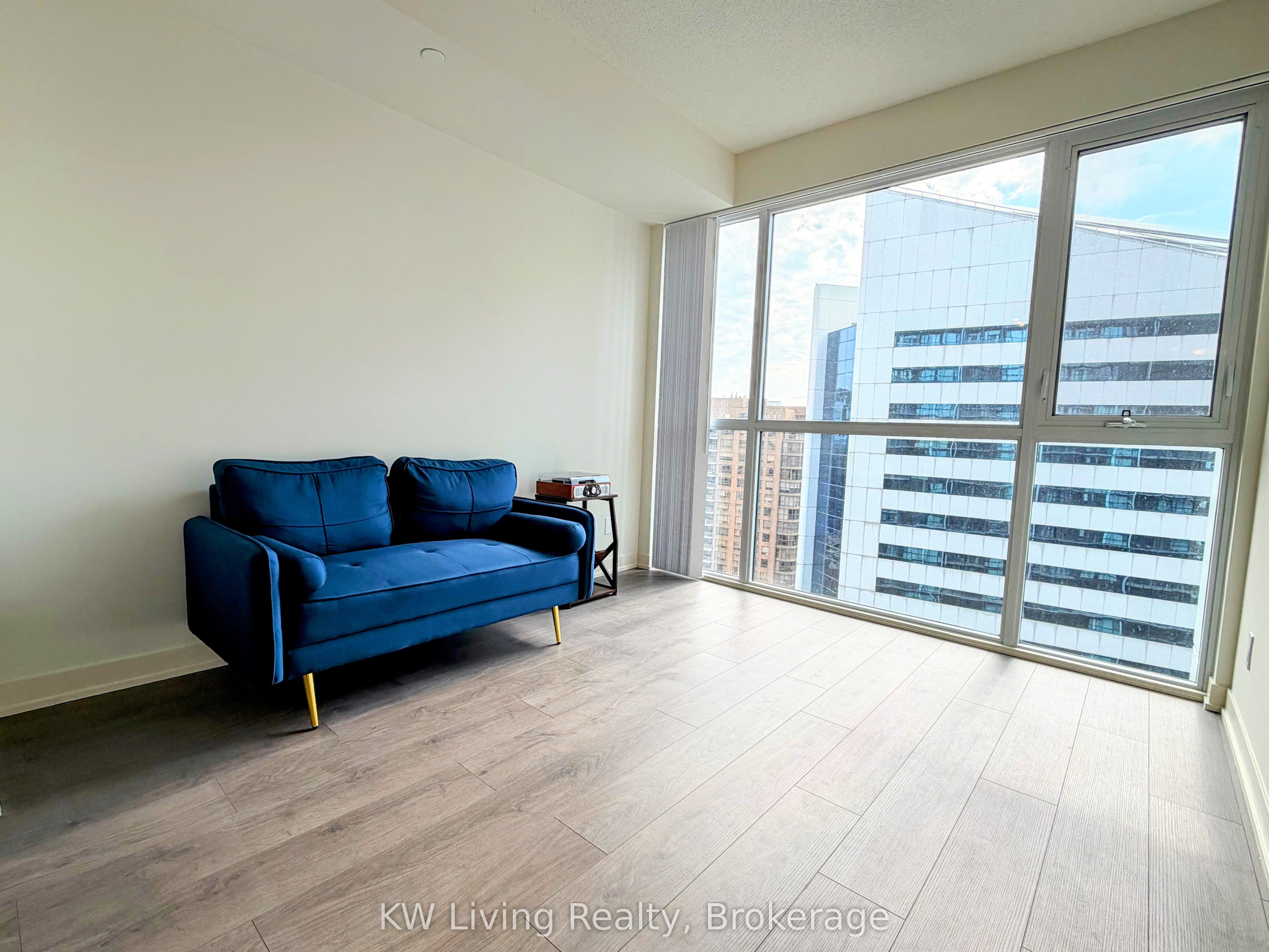 4955 Yonge Street 2615, Toronto, ON M2N 0L8 photo 2