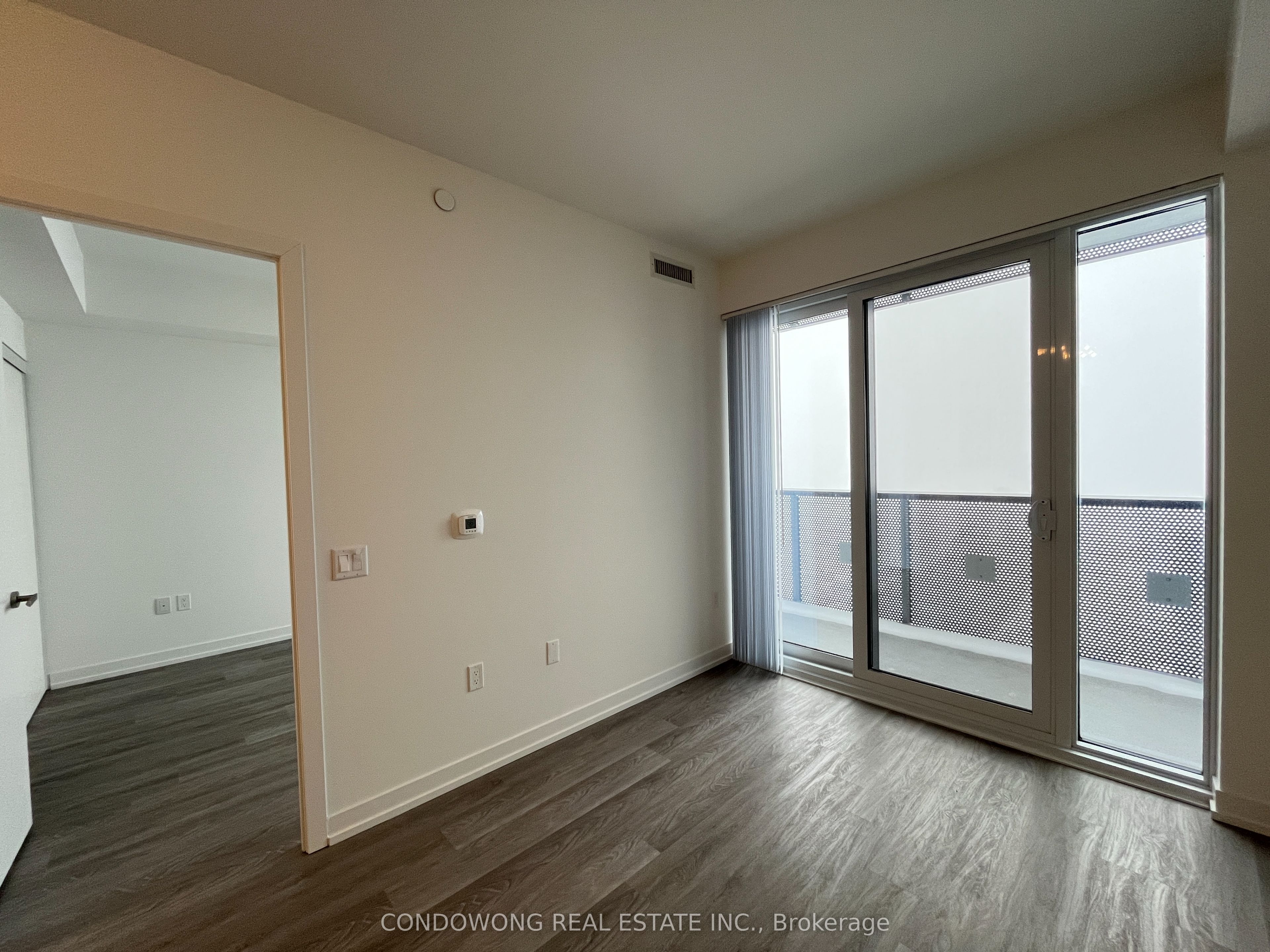 55 Cooper Street 7706, Toronto, ON M5E 0G1 photo 4
