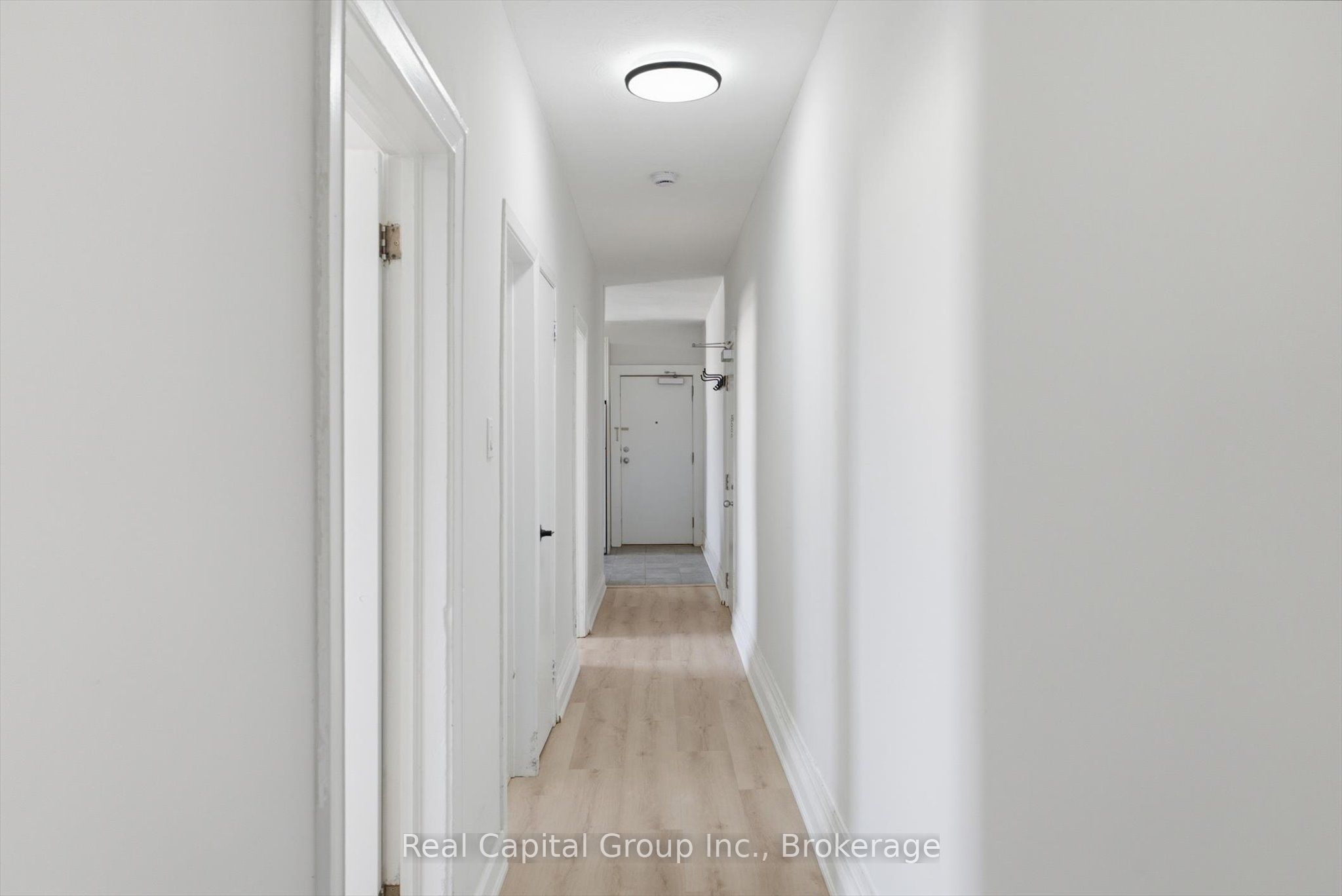 966 St Clair Avenue W 3, Toronto, ON M6C 1C5 photo 4