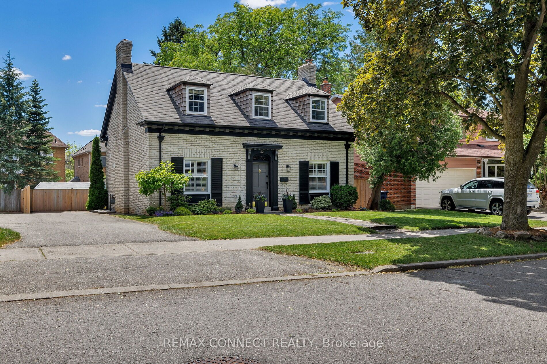 52 Angus Drive, Toronto, ON M2J 2X1 photo 3