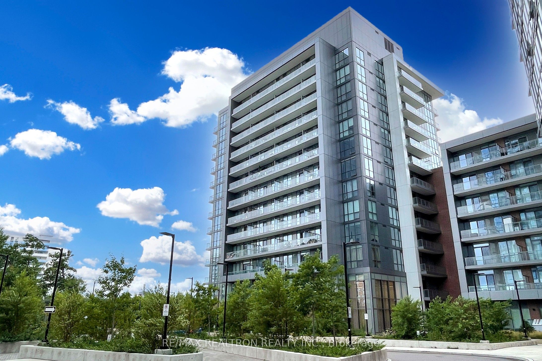 36 Forest Manor Road 1102, Toronto, ON K0L 2W0 photo 2
