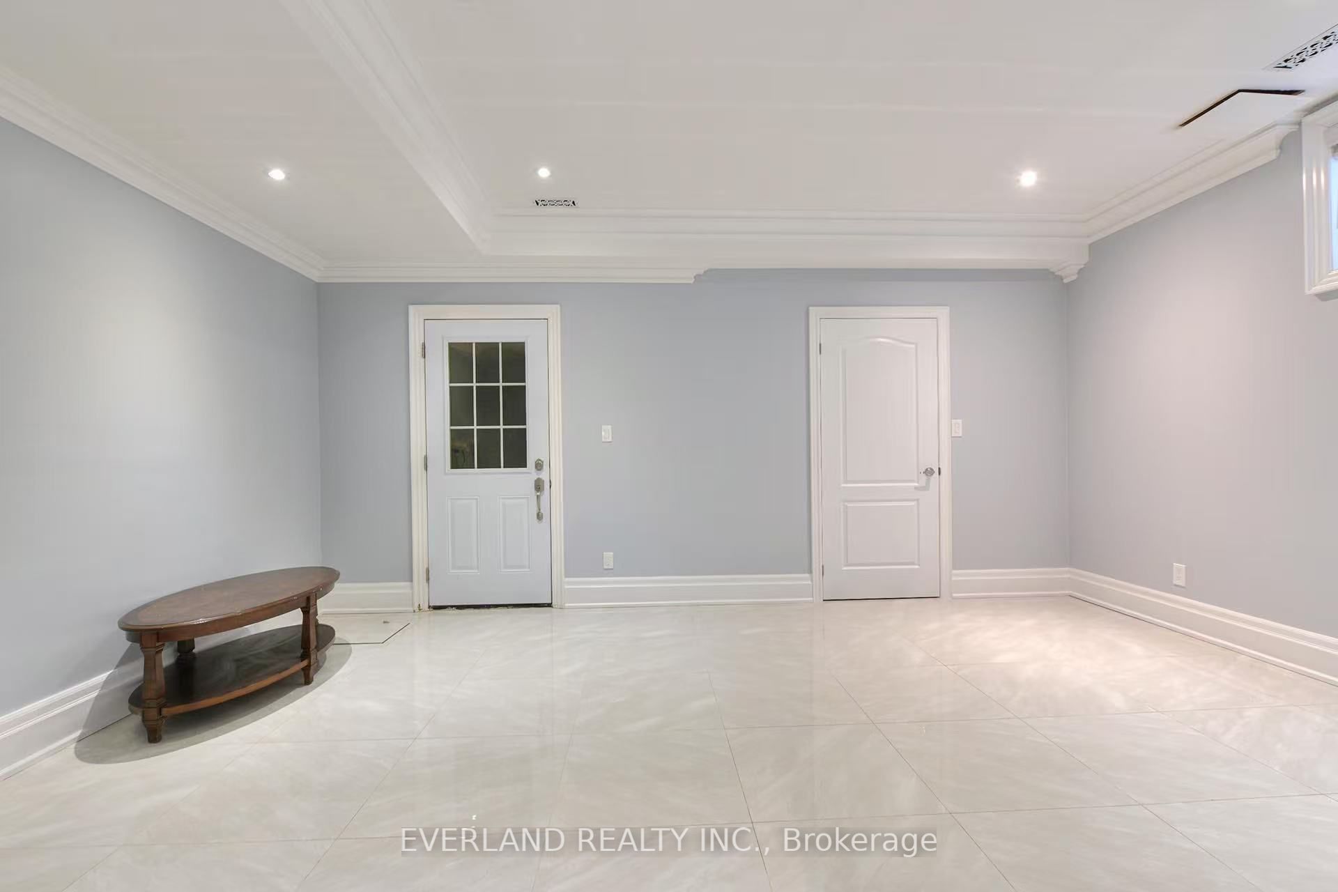 369 Hollywood Avenue Lower, Toronto, ON M2N 3K9 photo 4