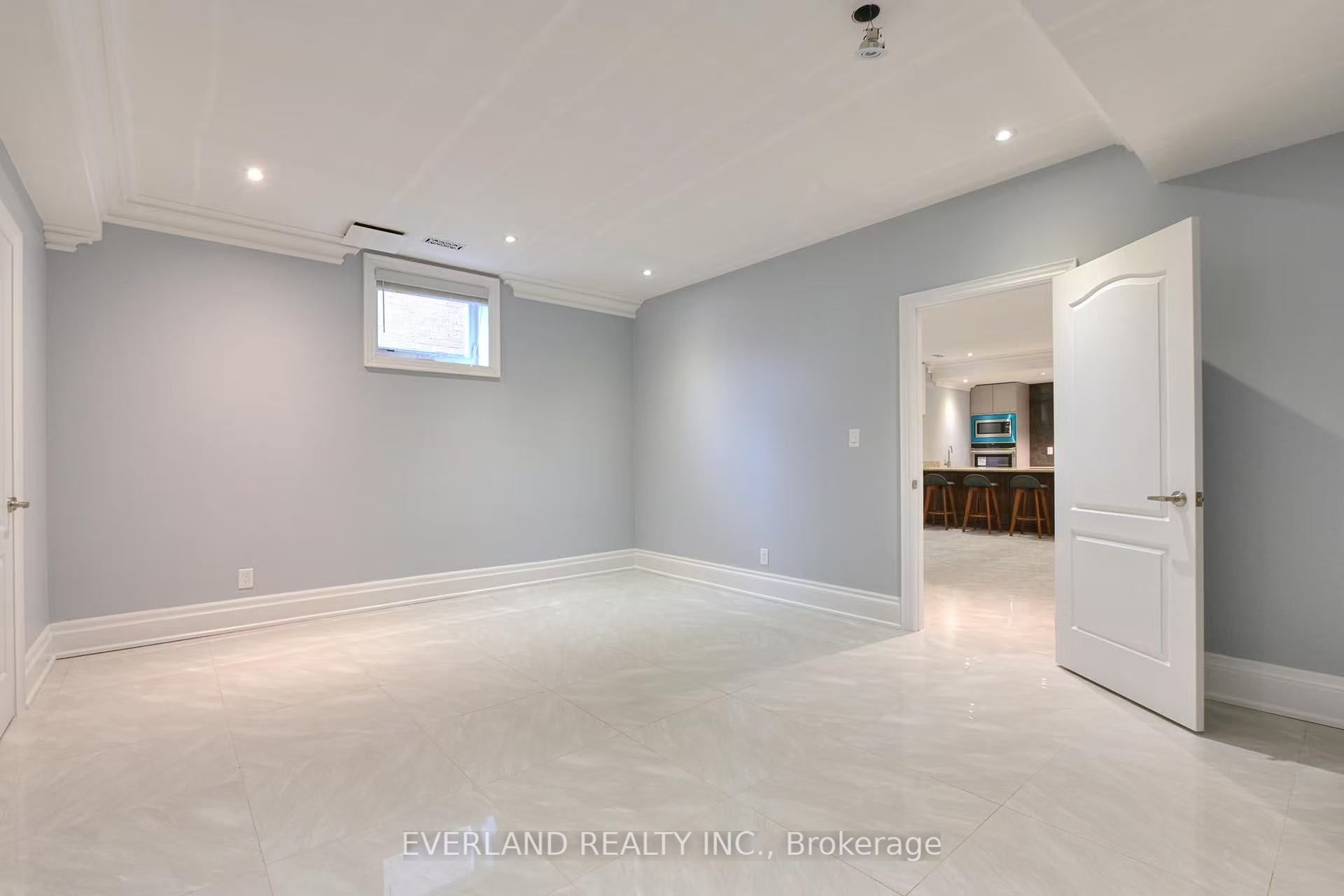 369 Hollywood Avenue Lower, Toronto, ON M2N 3K9 photo 5