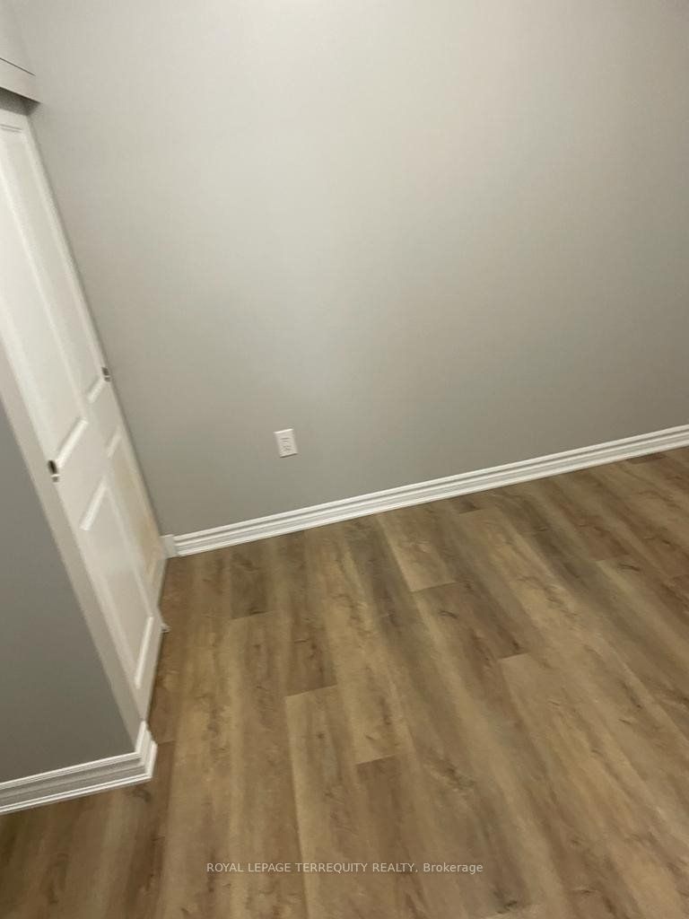 646 Lansdowne Avenue 3, Toronto, ON M6H 3Y7 photo 4