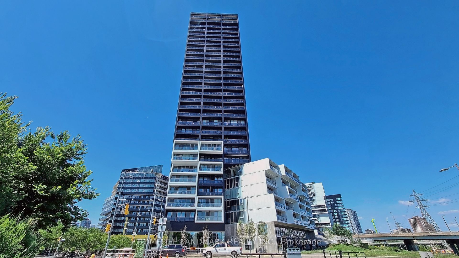 170 Bayview Avenue 709, Toronto, ON M5A 0M4 photo 3