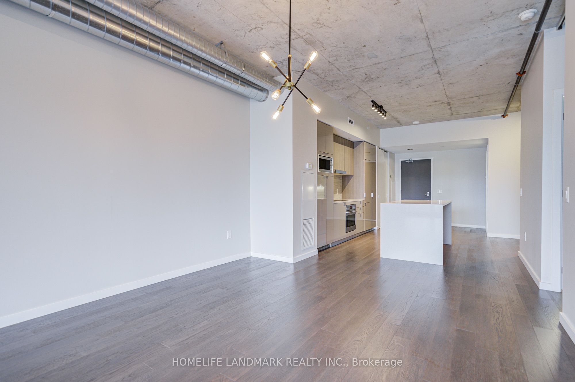 170 Bayview Avenue 709, Toronto, ON M5A 0M4 photo 5