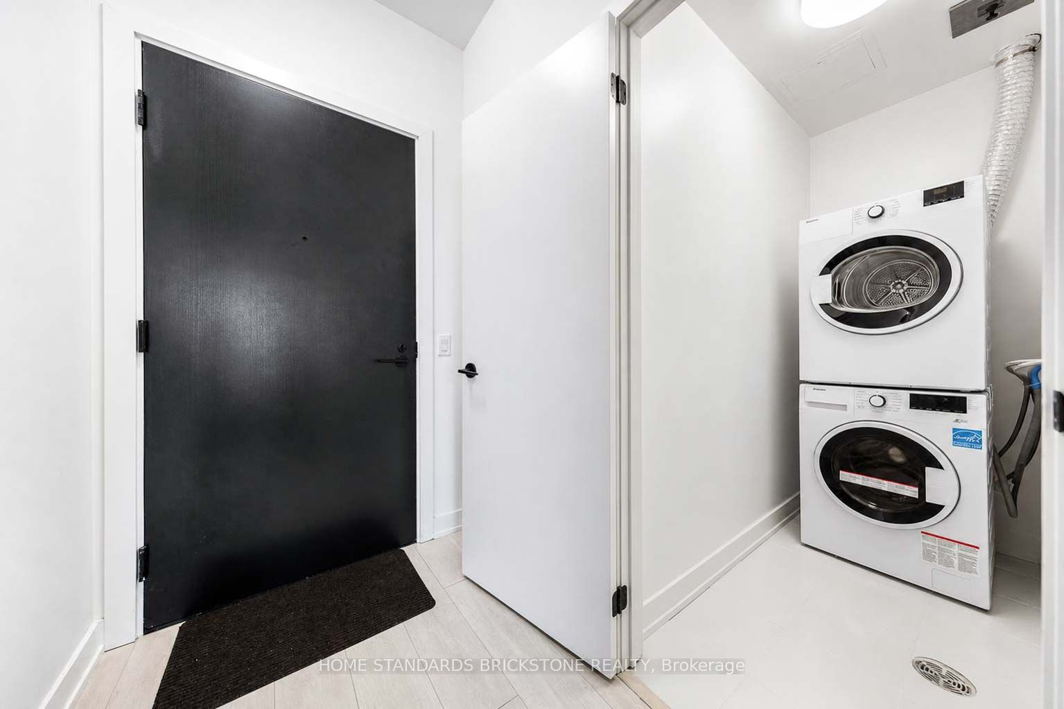 117 Broadway Avenue 1705, Toronto, ON M4P 1V3 photo 3