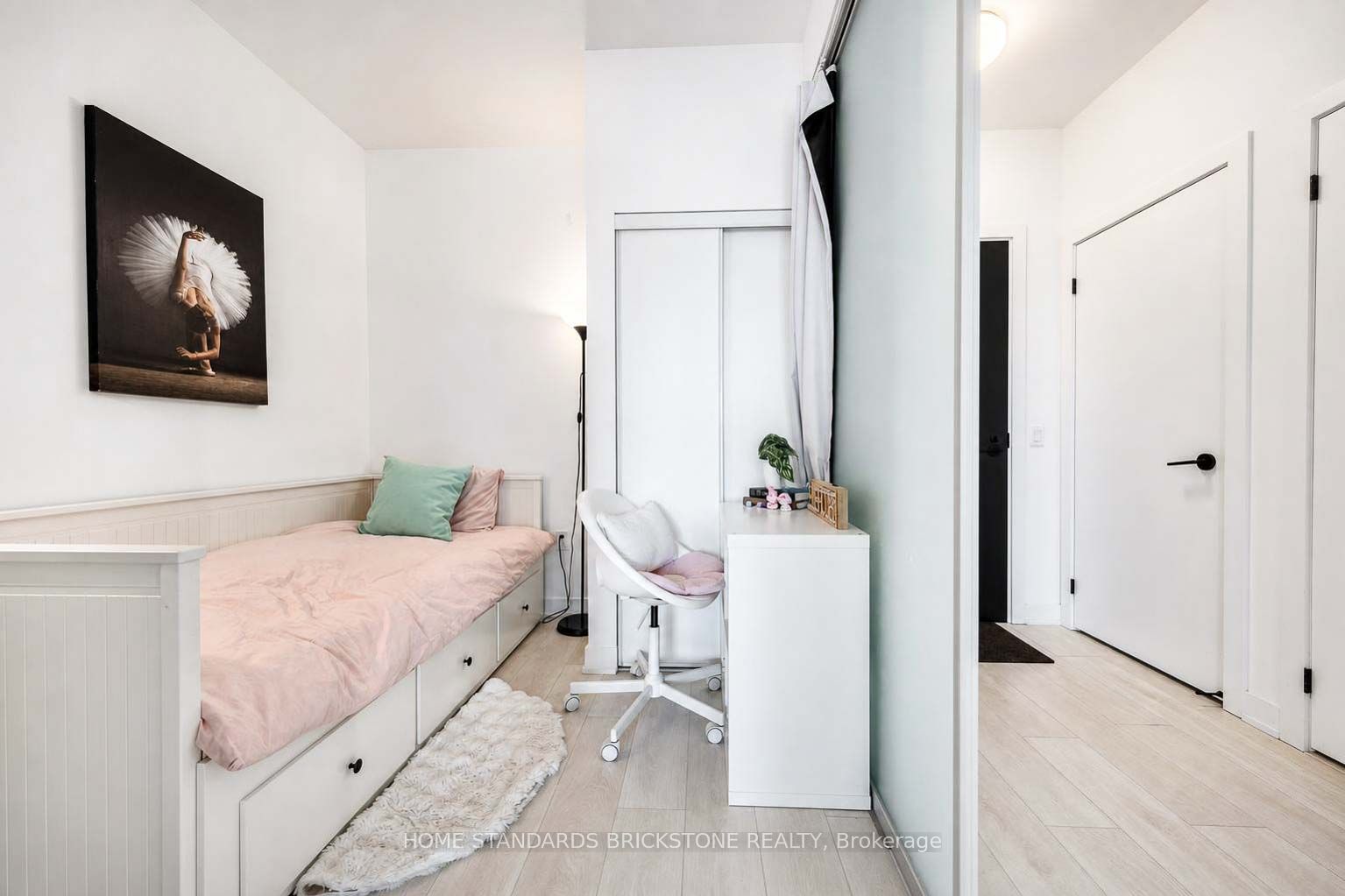 117 Broadway Avenue 1705, Toronto, ON M4P 1V3 photo 5
