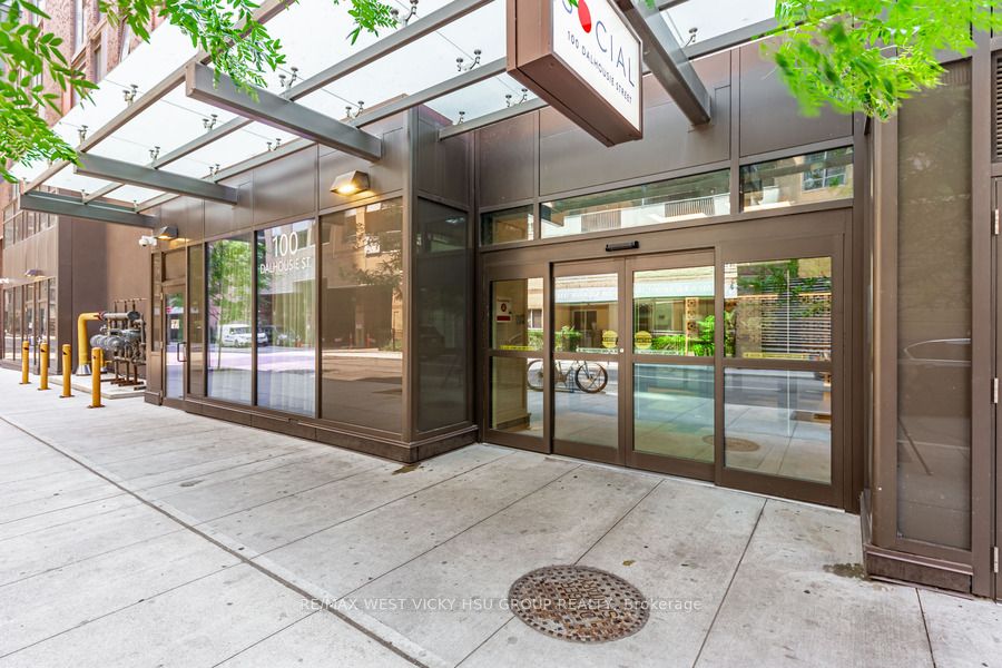 100 Dalhousie Street 3301, Toronto, ON M5B 0C7 photo 2