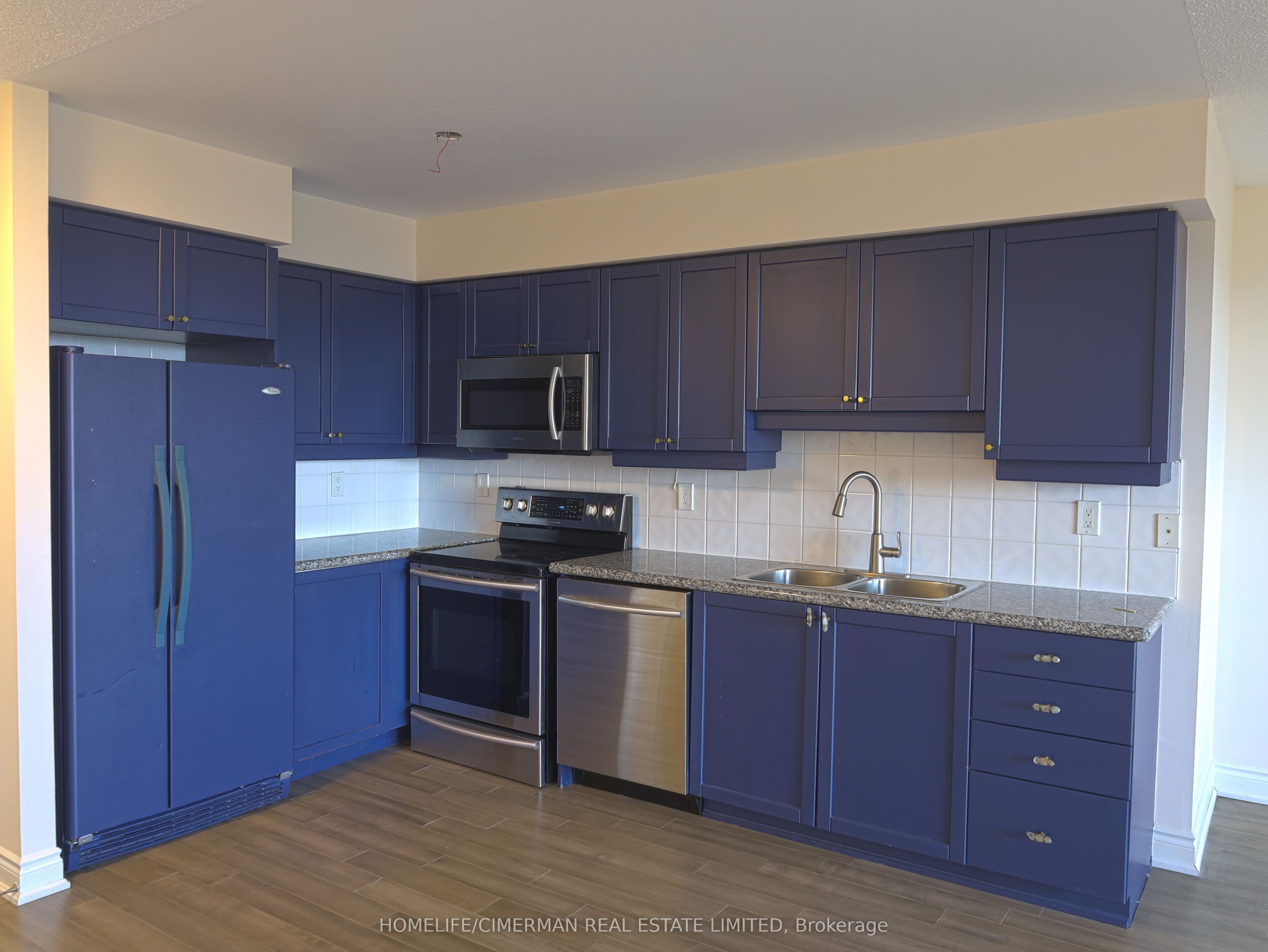 80 Harrison Garden Boulevard 1819, Toronto, ON M2N 7E3 photo 2