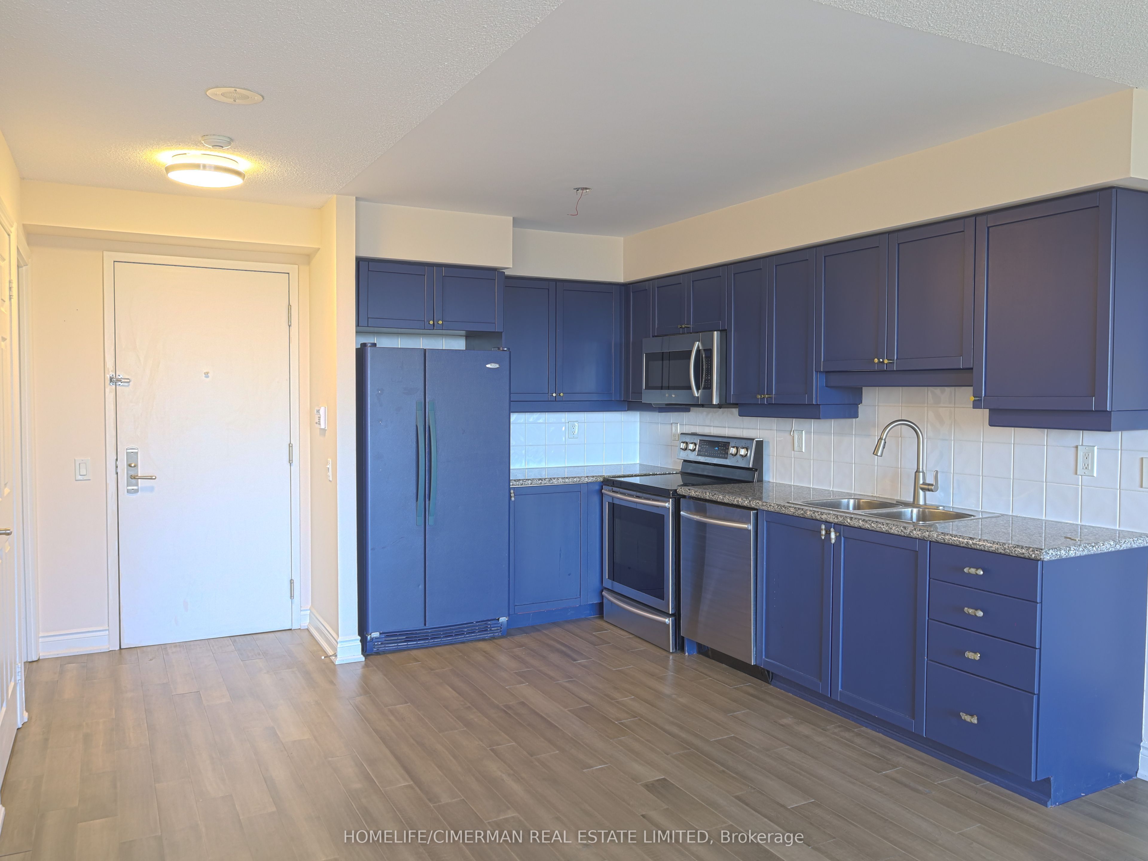 80 Harrison Garden Boulevard 1819, Toronto, ON M2N 7E3 photo 3