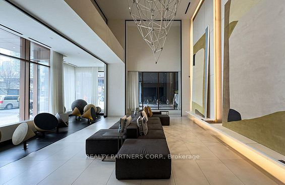 15 Lower Jarvis Street 1801, Toronto, ON M5E 0C4 photo 4